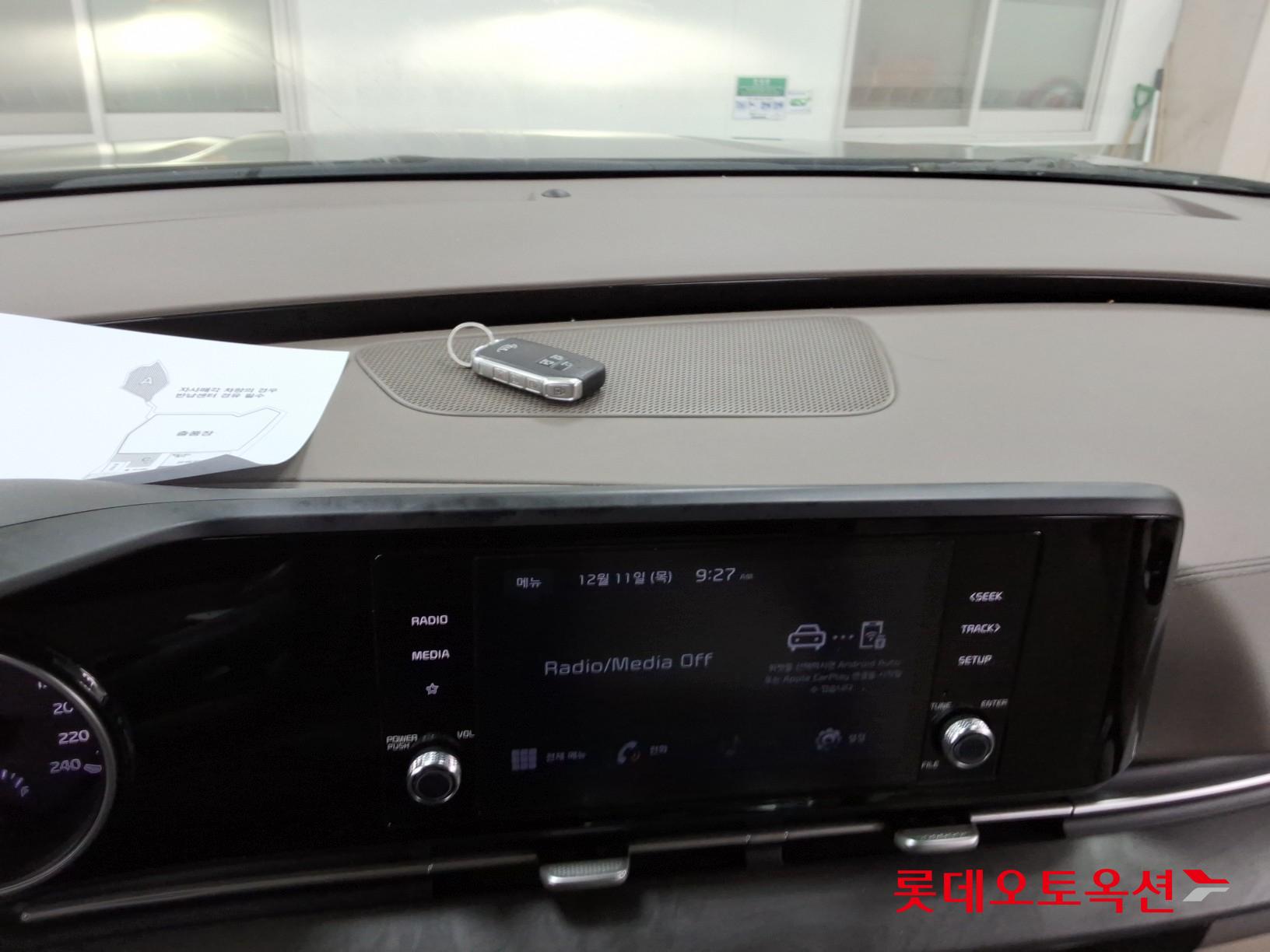 Kia Carnival id 3471569 из Кореи 30