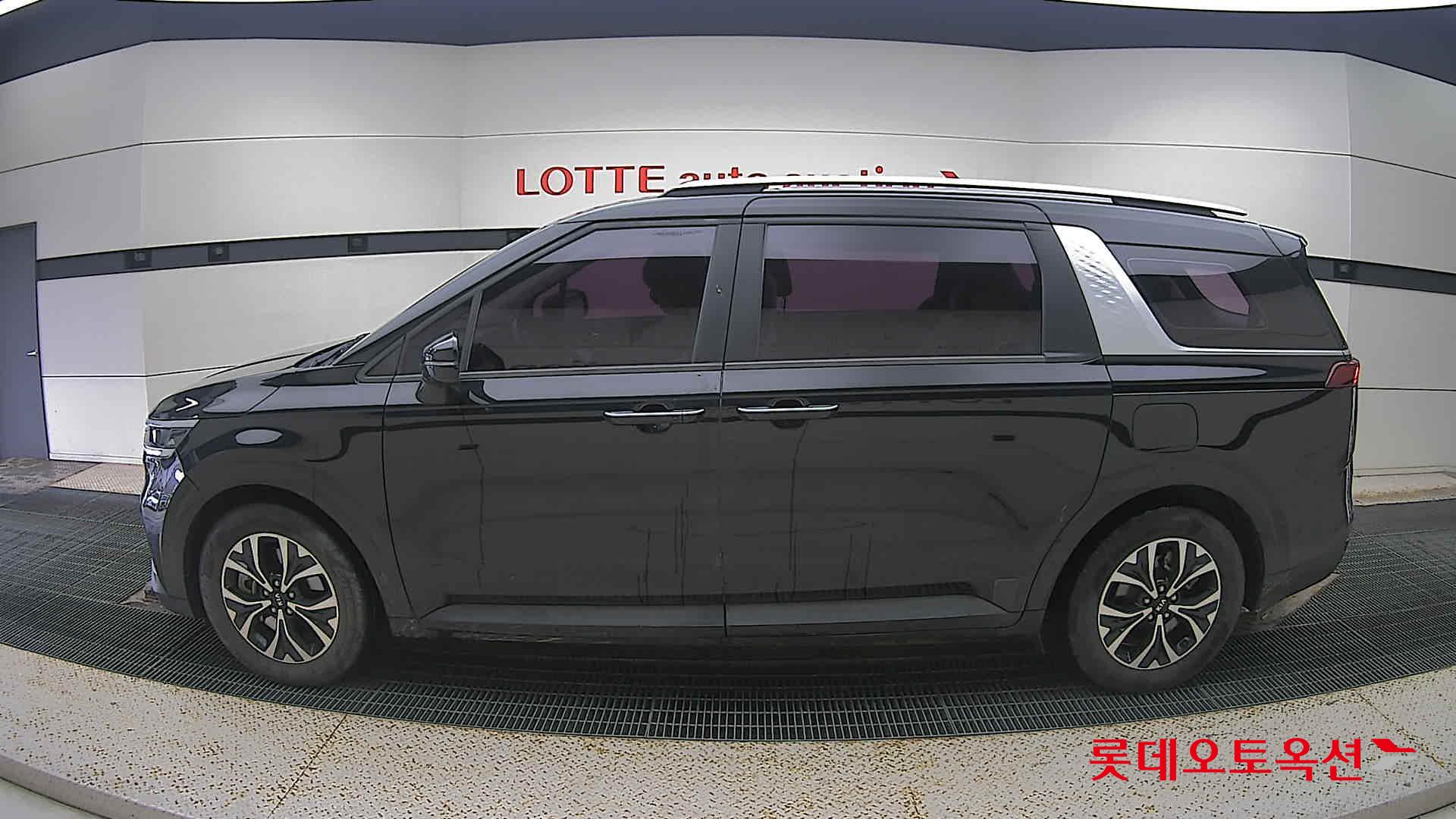 Kia Carnival id 3471523 из Кореи 7