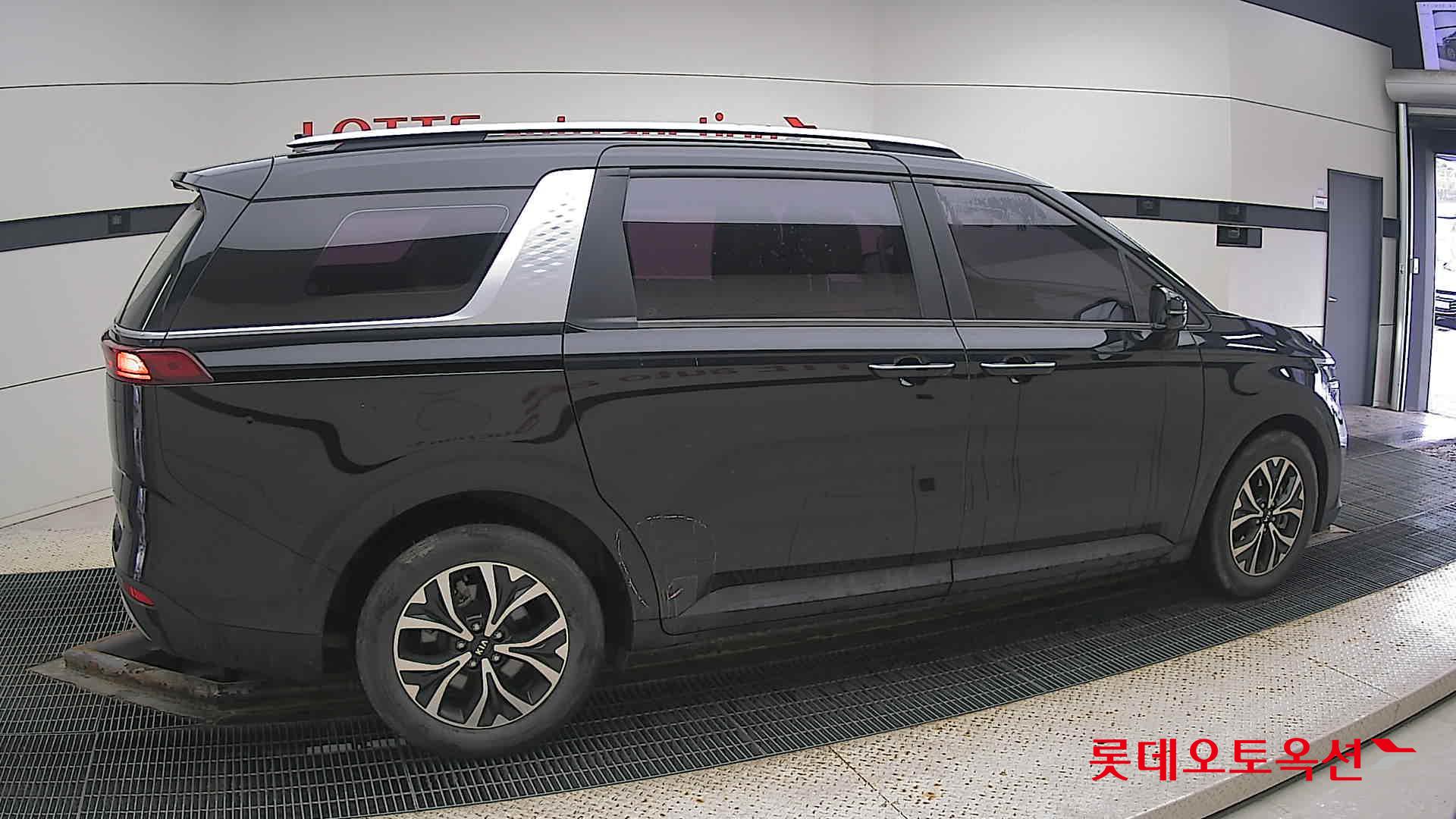 Kia Carnival id 3471523 из Кореи 18