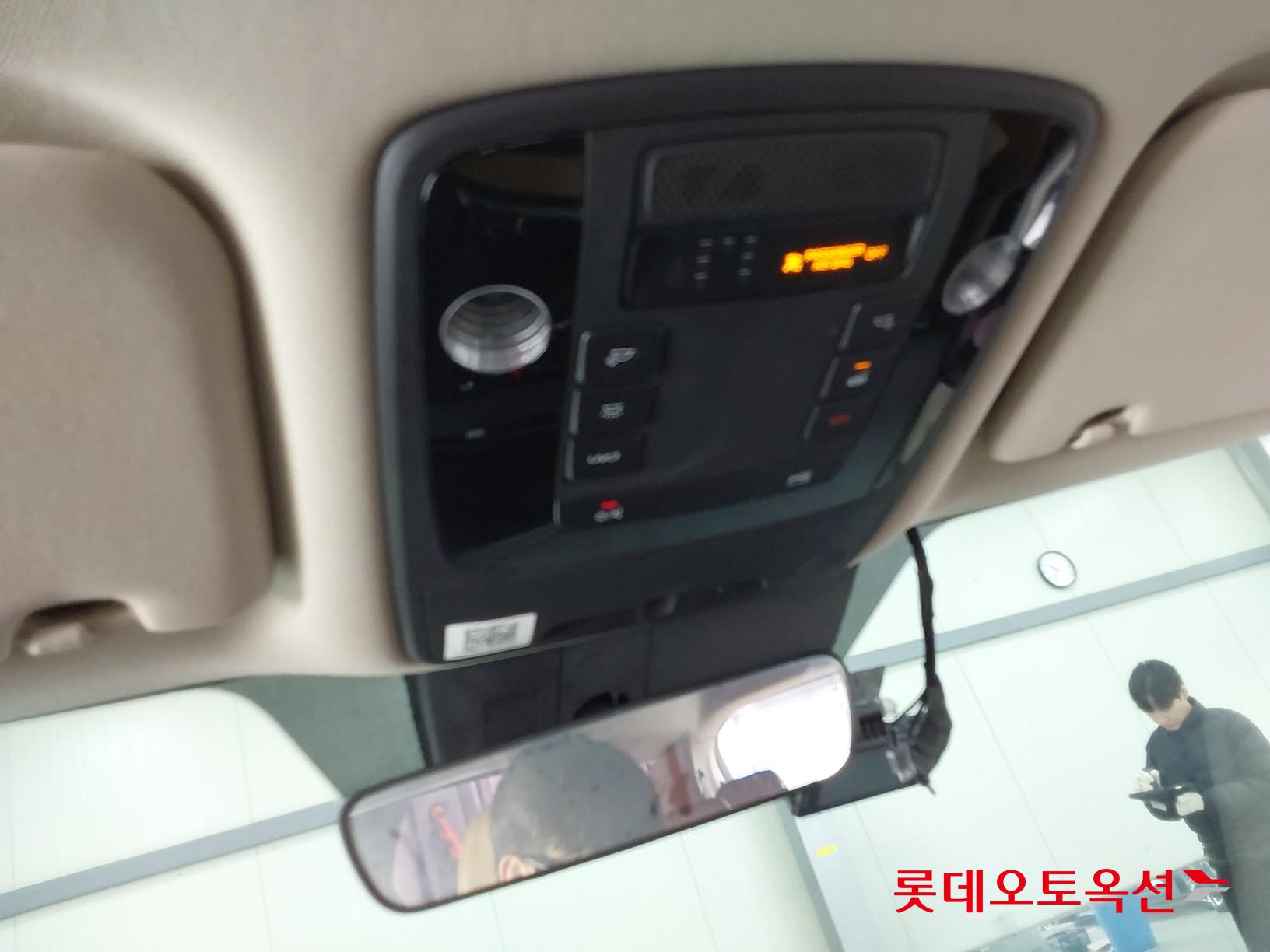 Kia Carnival id 3471523 из Кореи 30