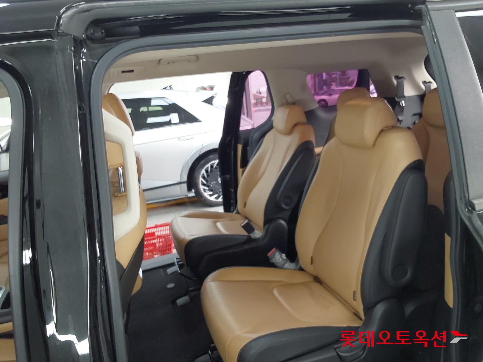 Kia Carnival id 3471523 из Кореи 36