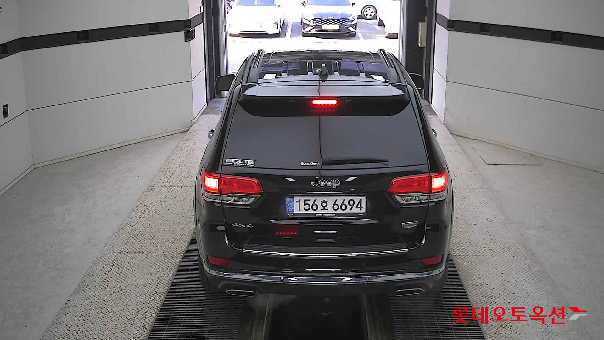 Jeep Straw Grand Cherokee 2021 Черный из Кореи, фото 5