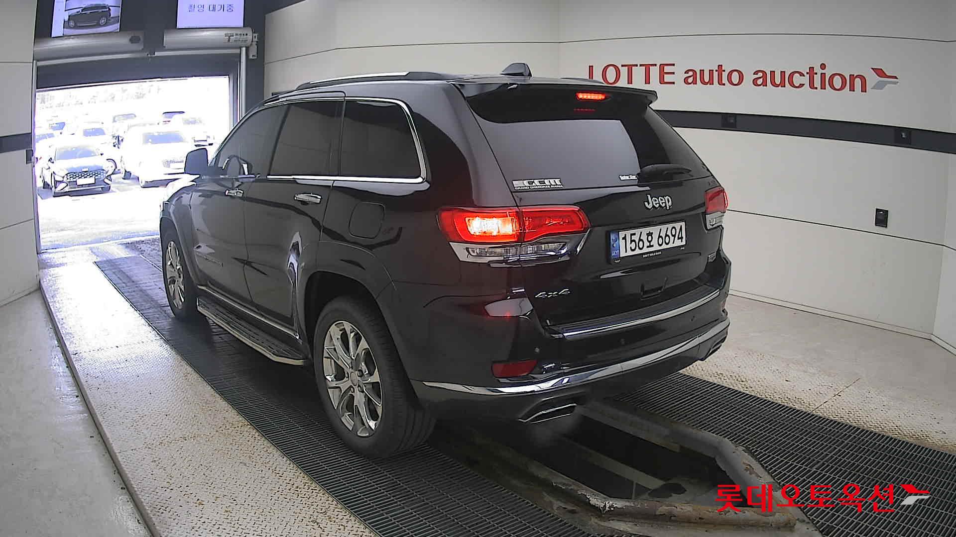 Jeep Straw Grand Cherokee 2021 Черный из Кореи, фото 6