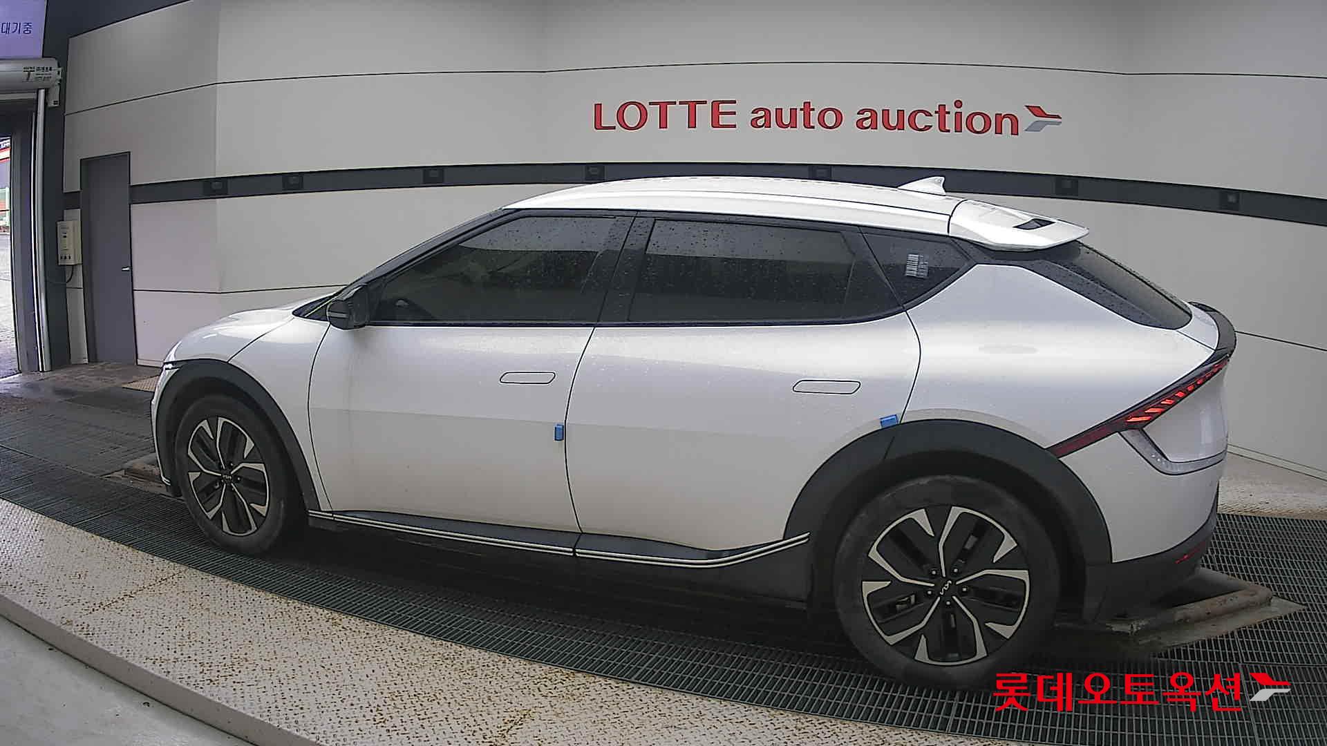 Kia EV6 id 3471519 из Кореи 11