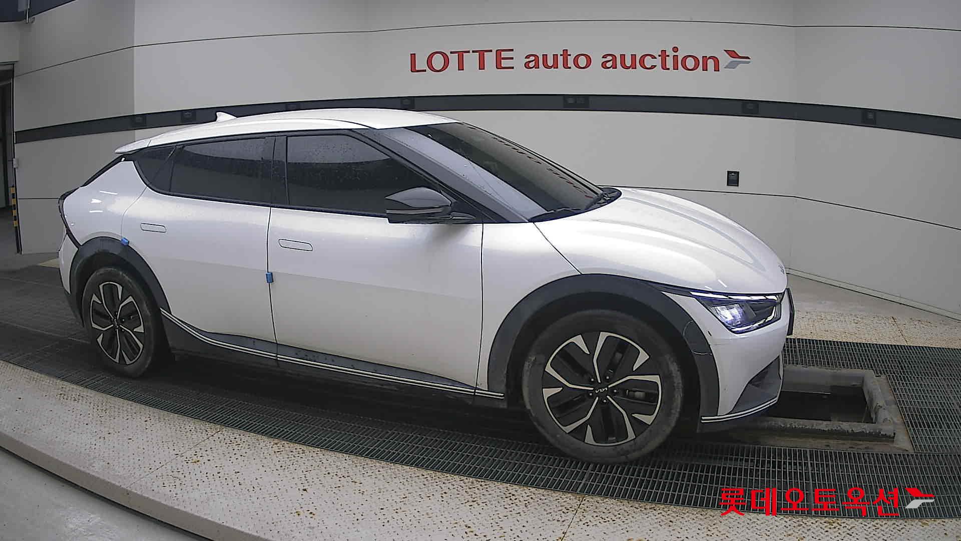 Kia EV6 id 3471519 из Кореи 17