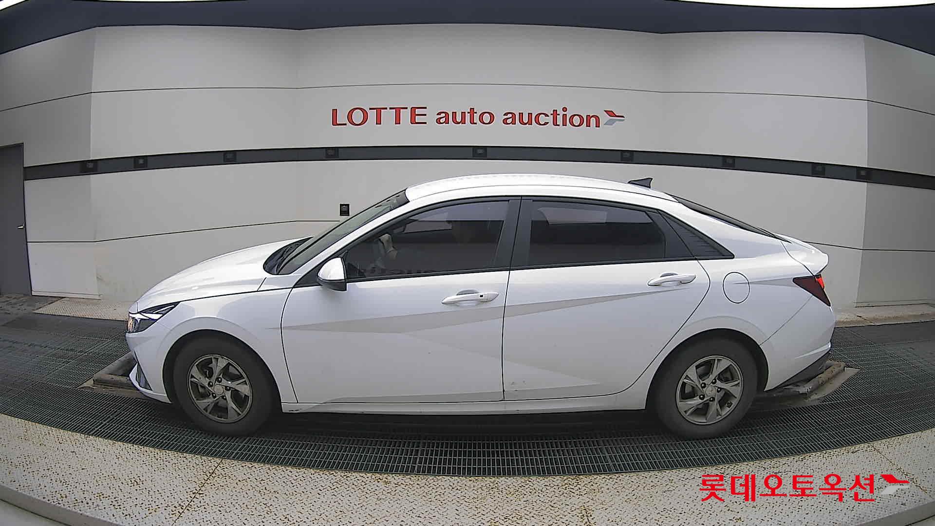 Hyundai Avante id 3471626 из Кореи 7