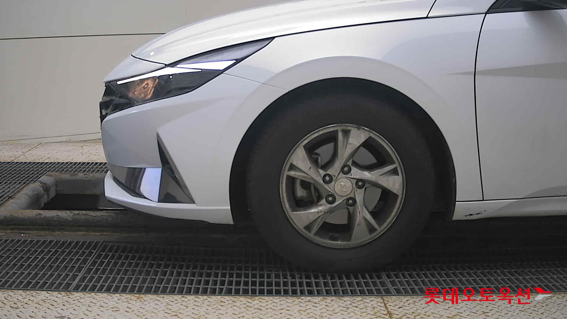 Hyundai Avante id 3471626 из Кореи 21