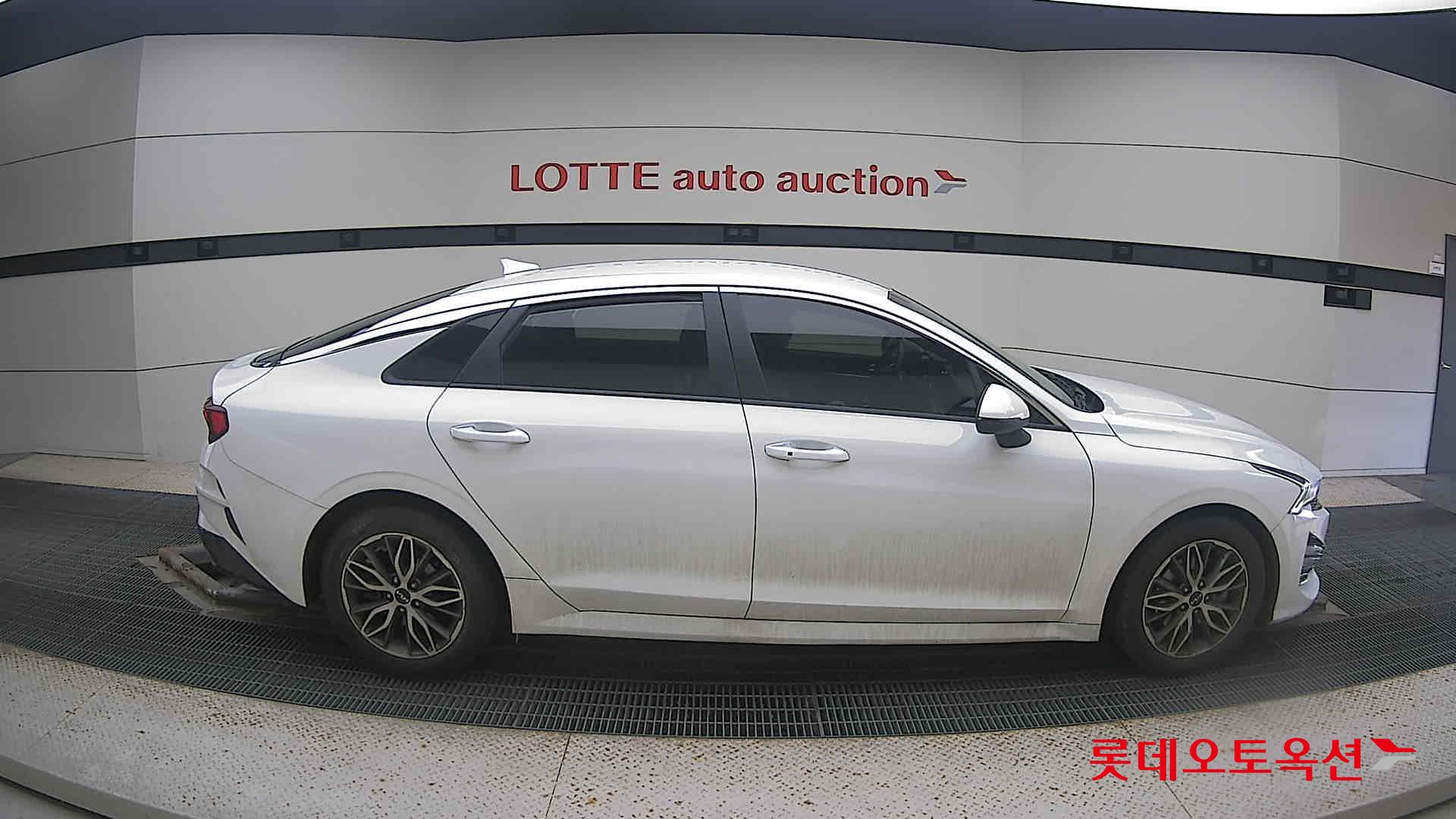 Kia K5 2022 Белый из Кореи, фото 3