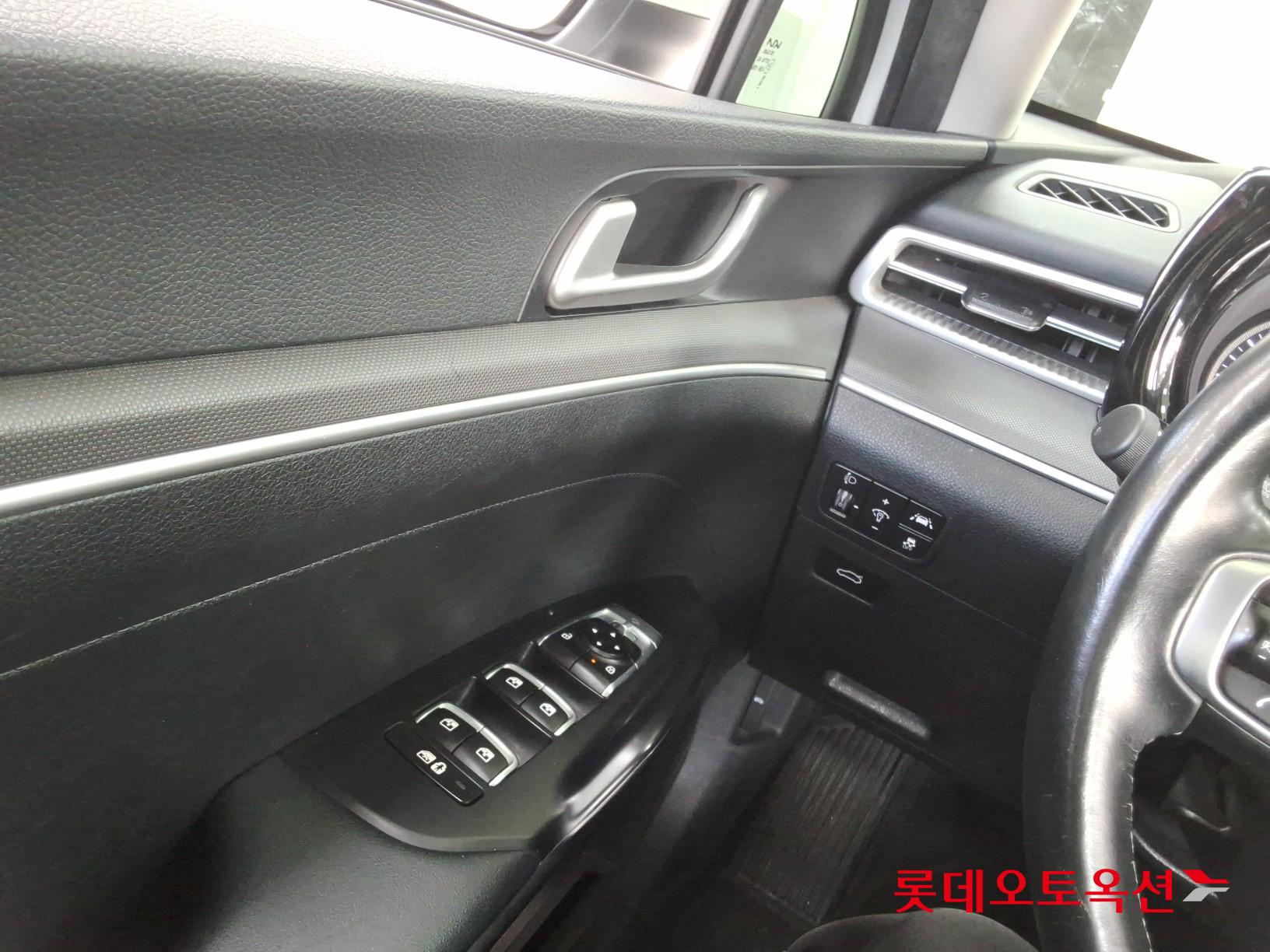 Kia K5 id 3471573 из Кореи 28