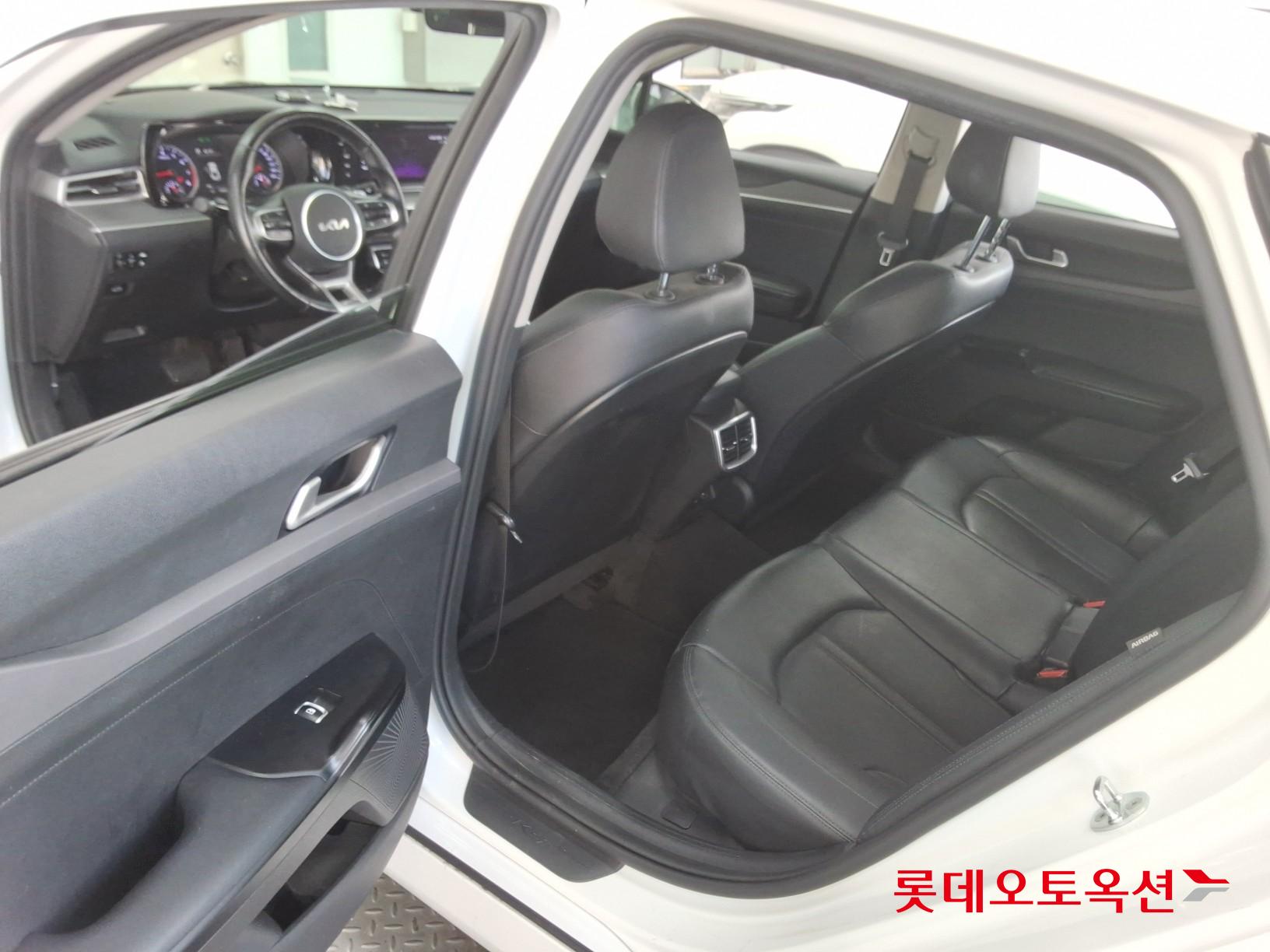 Kia K5 id 3471573 из Кореи 36