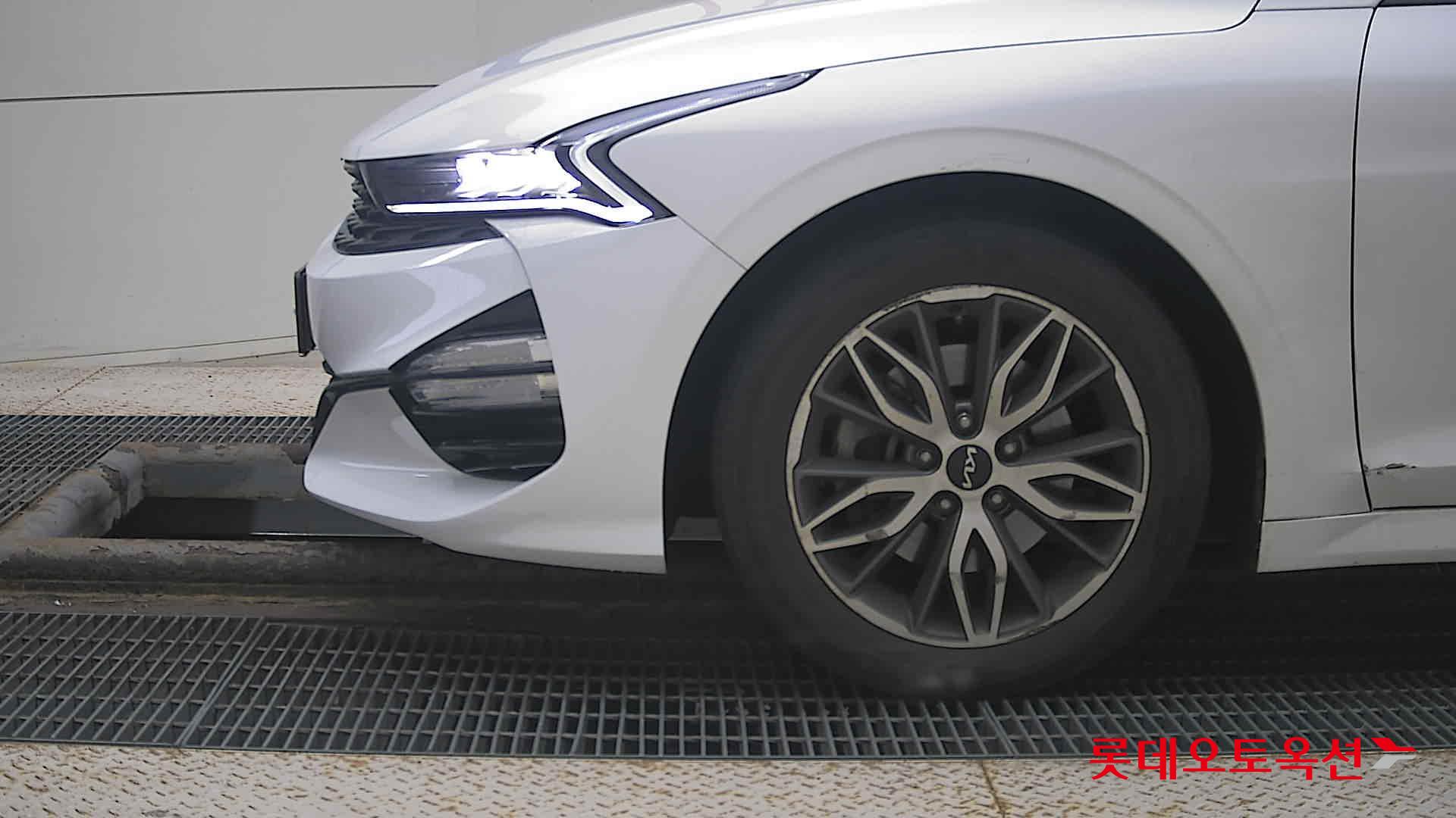 Kia K5 id 3471538 из Кореи 21