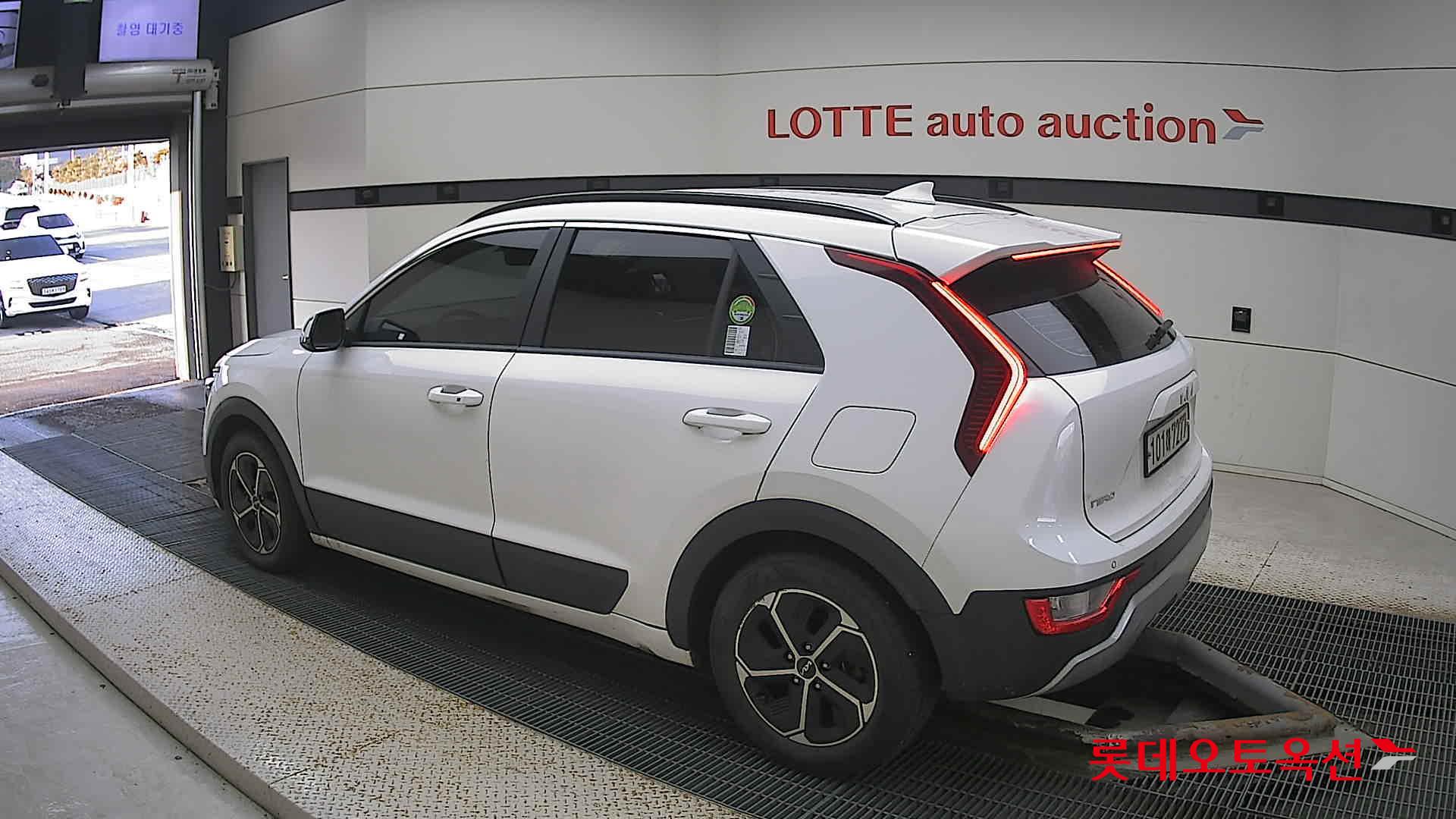 Kia Niro Hybrid id 3471532 из Кореи 10