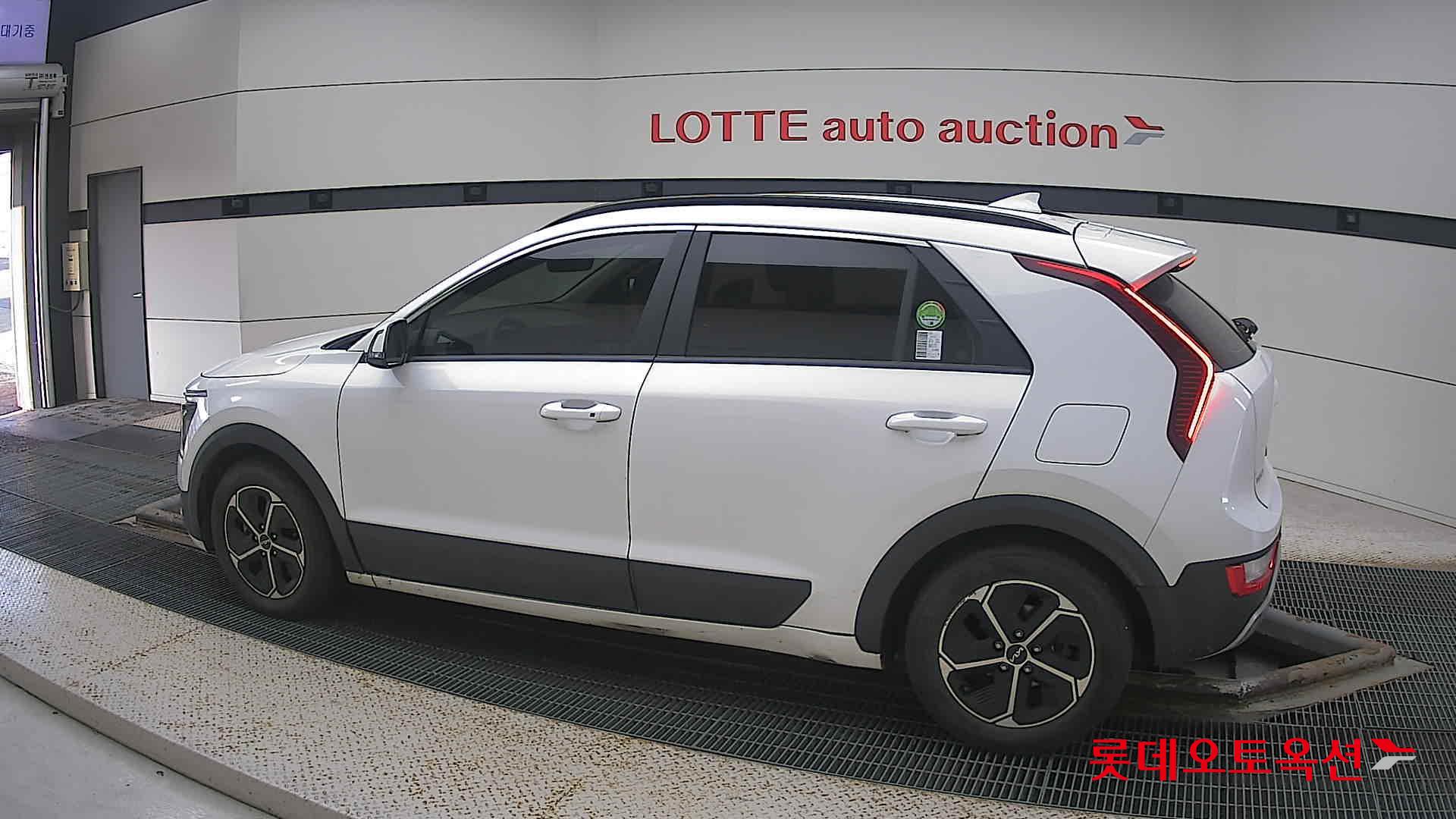 Kia Niro Hybrid id 3471532 из Кореи 11