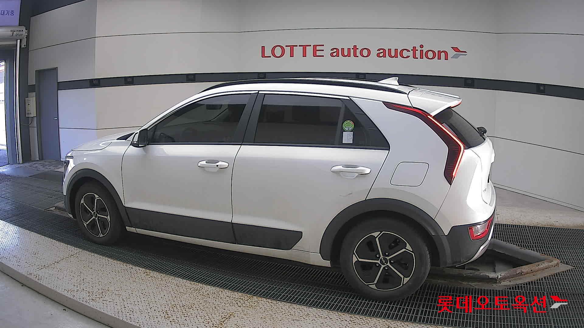 Kia Niro Hybrid id 3476489 из Кореи 11