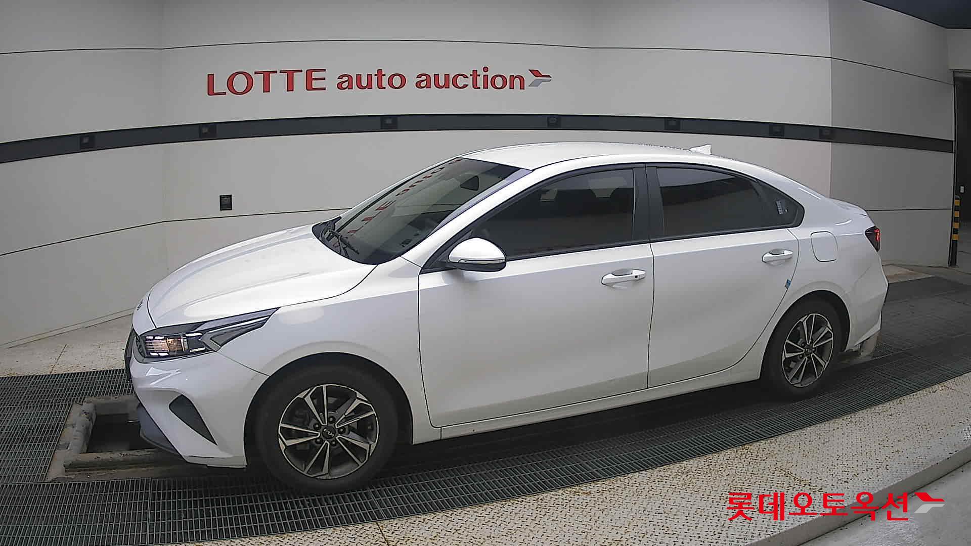 Kia K3 id 3471546 из Кореи 12