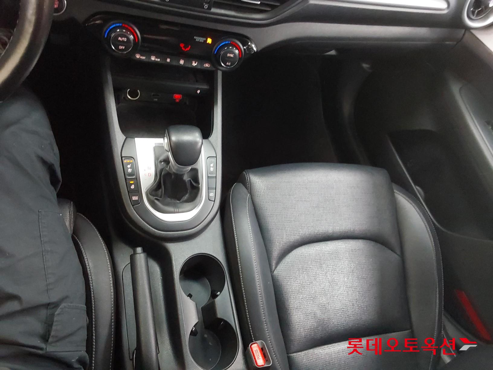 Kia K3 id 3471546 из Кореи 33