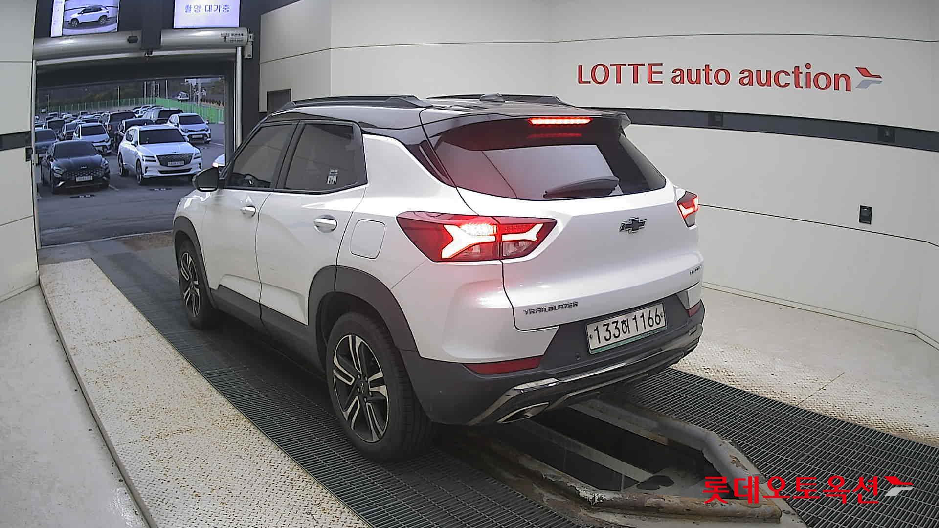 Korea G M TrailBlazer 1.35 Turbo FWD 2022 Белый из Кореи, фото 6