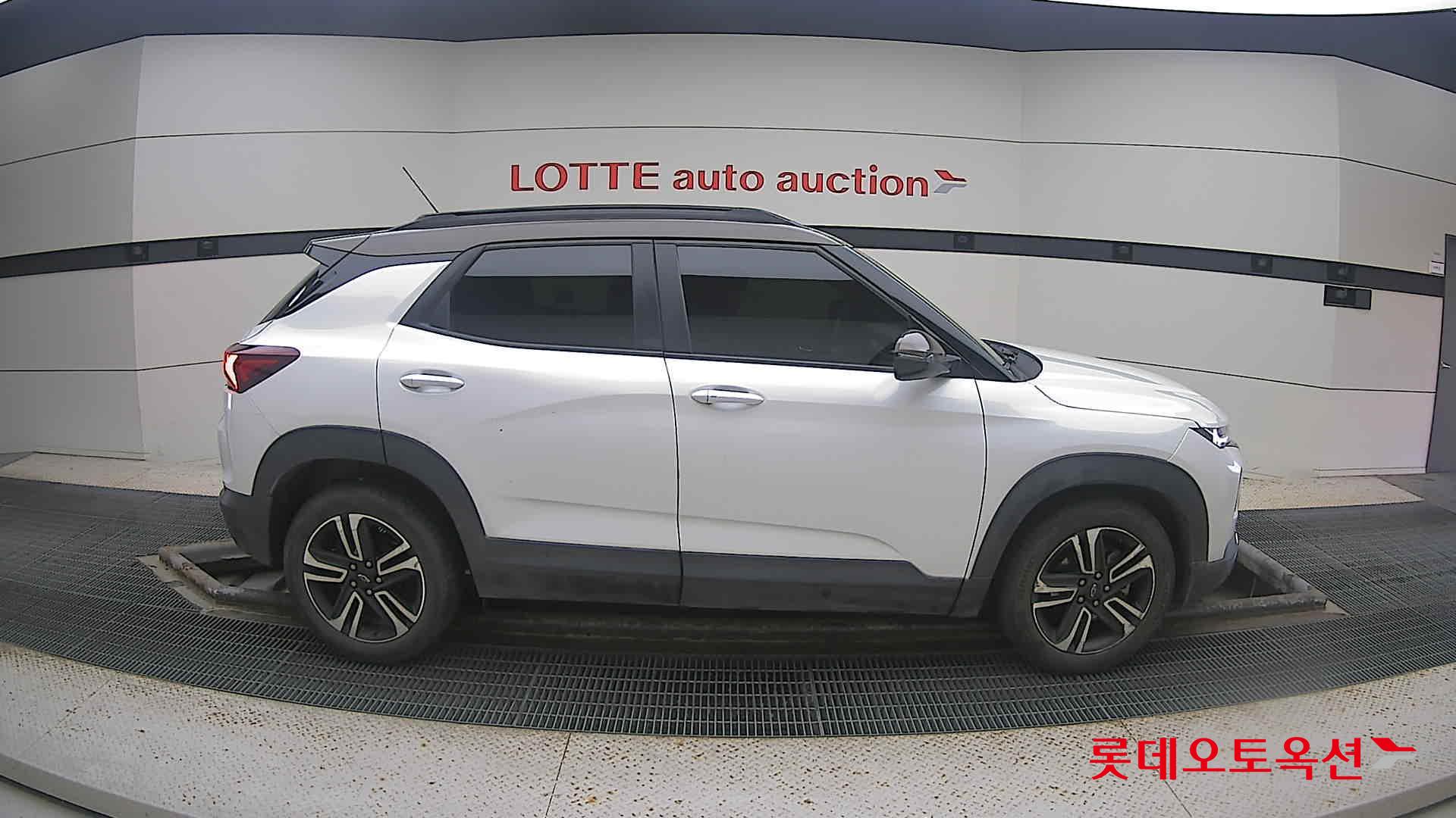 Korea G M TrailBlazer 1.35 Turbo FWD 2022 Белый из Кореи, фото 3