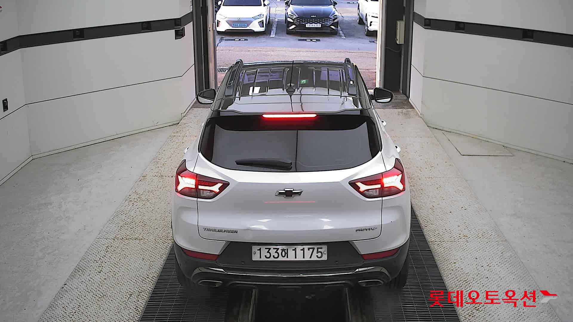 Korea G M TrailBlazer 1.35 Turbo FWD 2022 Белый из Кореи, фото 5