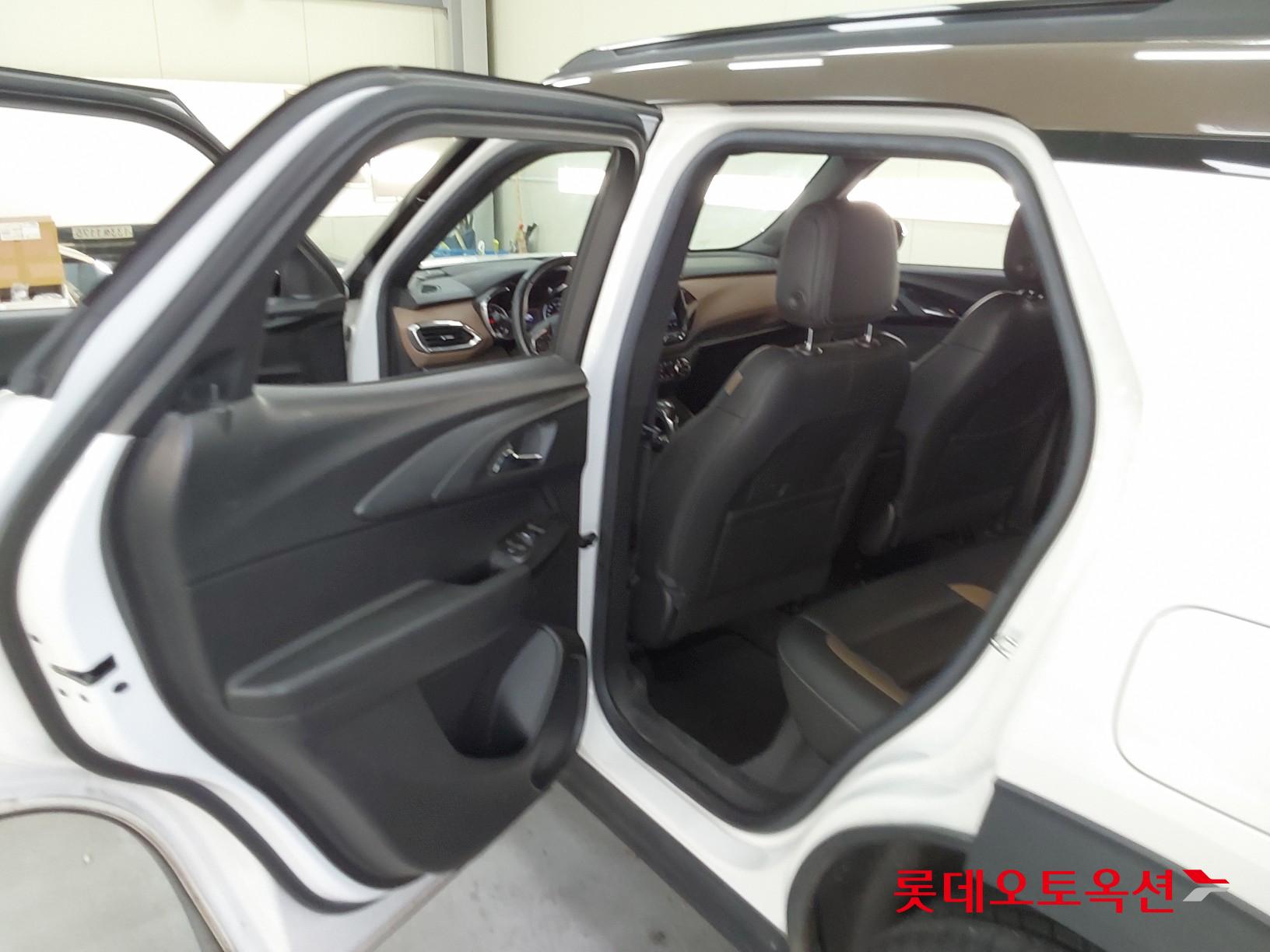 Korea G M TrailBlazer 1.35 Turbo FWD id 3471579 из Кореи 36