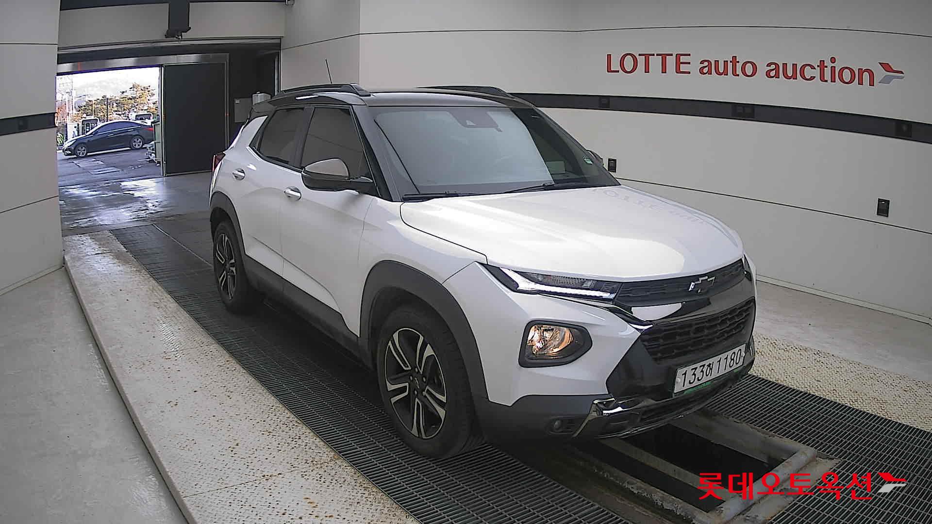Korea G M TrailBlazer 1.35 Turbo FWD 2022 Белый из Кореи, фото 2