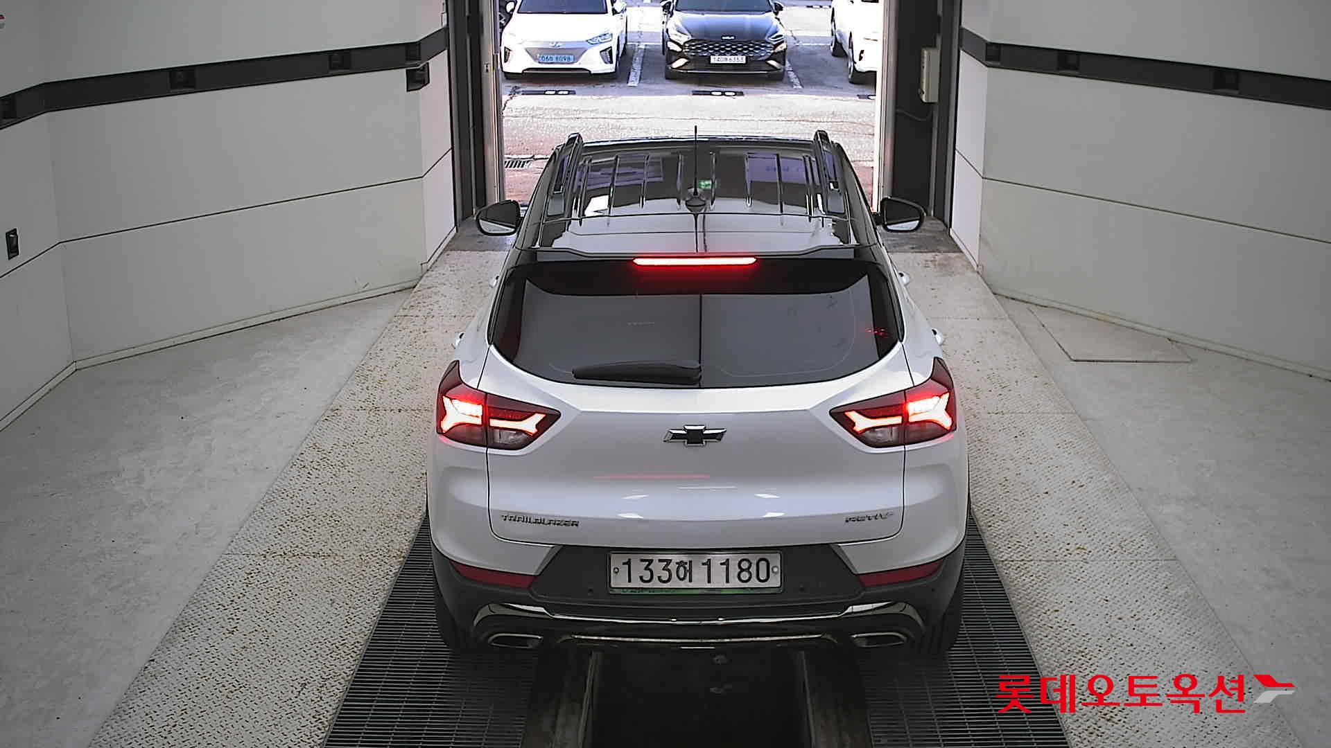 Korea G M TrailBlazer 1.35 Turbo FWD 2022 Белый из Кореи, фото 5