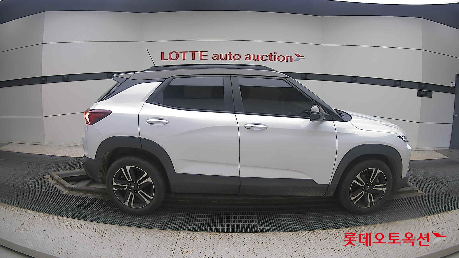 Korea G M TrailBlazer 1.35 Turbo FWD 2022 Белый из Кореи, фото 3