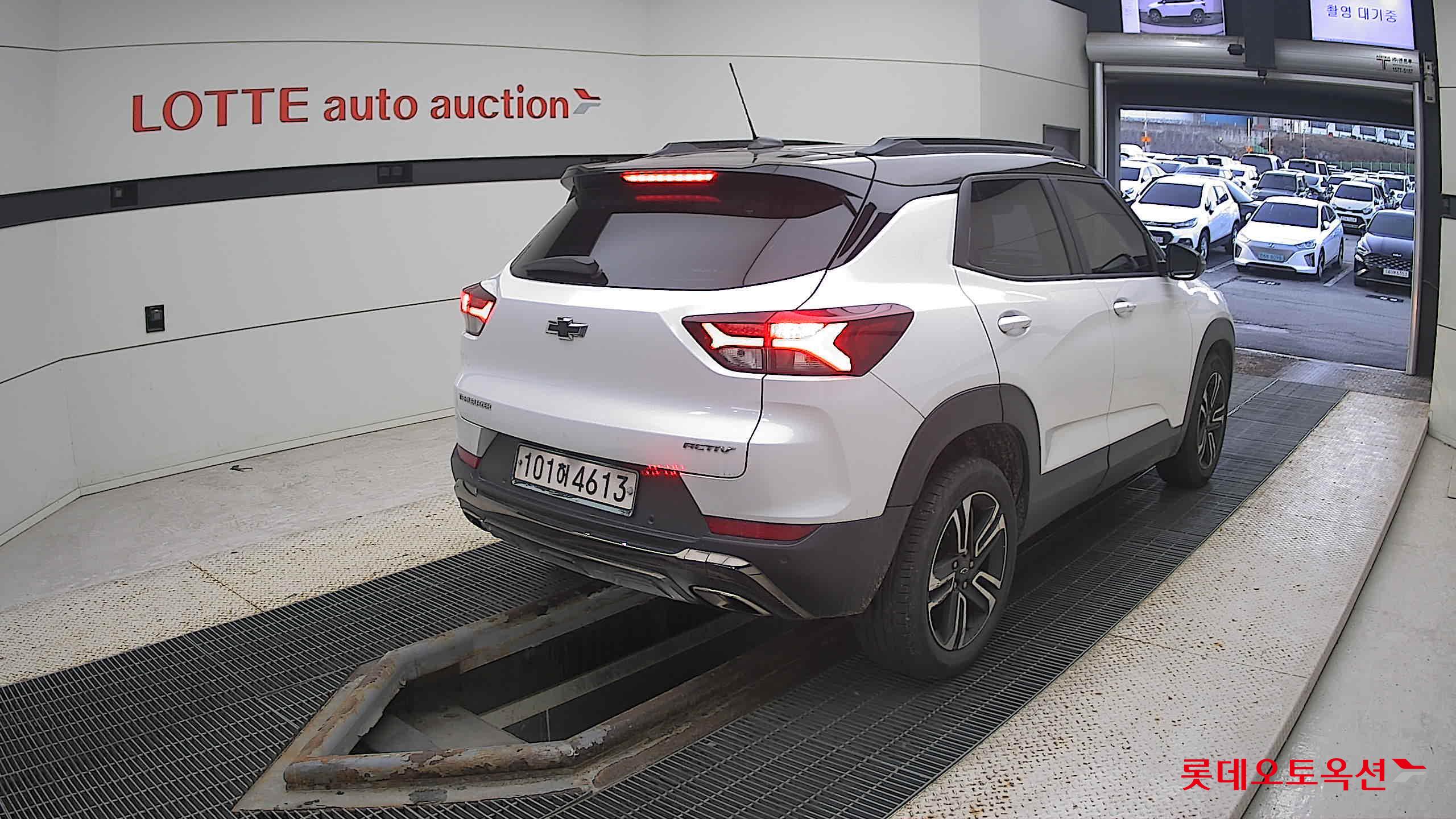 Korea G M TrailBlazer 1.35 Turbo FWD 2022 Белый из Кореи, фото 4