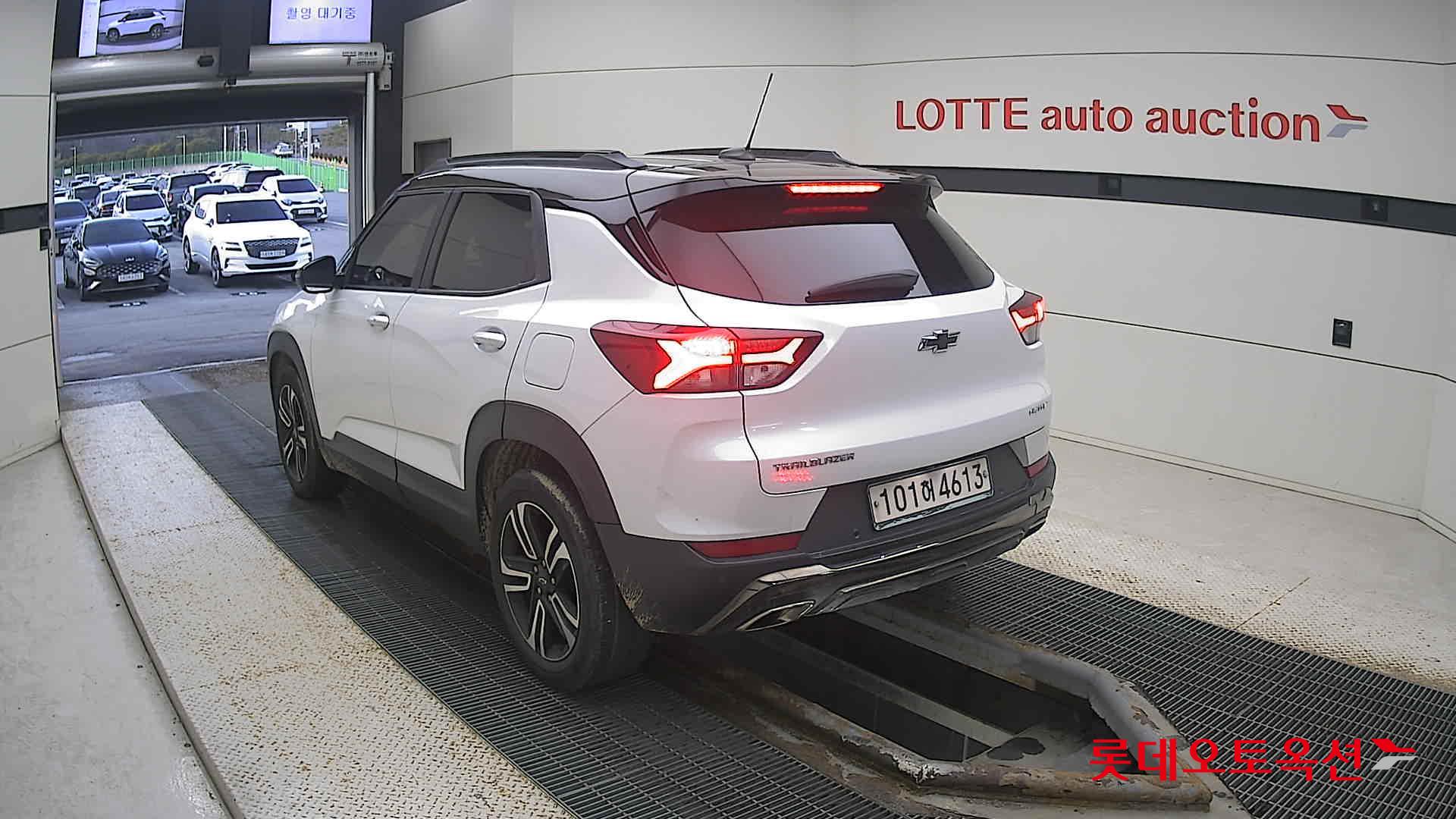 Korea G M TrailBlazer 1.35 Turbo FWD 2022 Белый из Кореи, фото 6