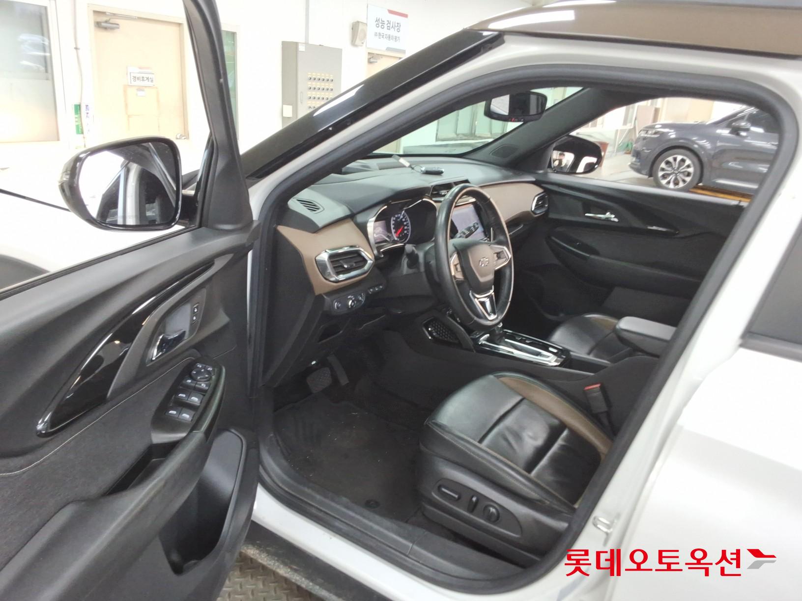 Korea G M TrailBlazer 1.35 Turbo FWD id 3471576 из Кореи 34