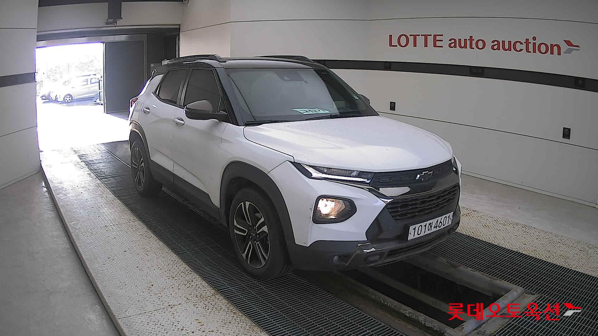 Korea G M TrailBlazer 1.35 Turbo FWD 2022 Белый из Кореи, фото 2