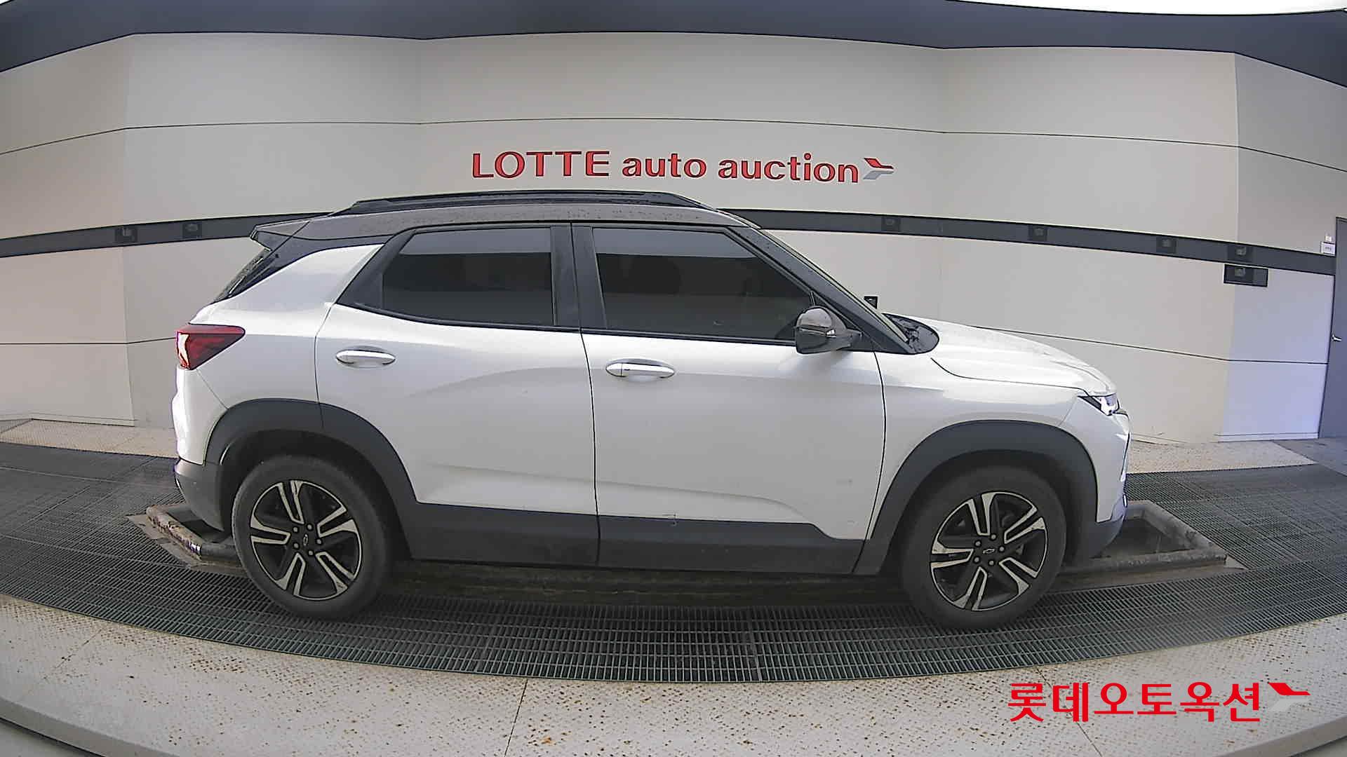 Korea G M TrailBlazer 1.35 Turbo FWD 2022 Белый из Кореи, фото 3