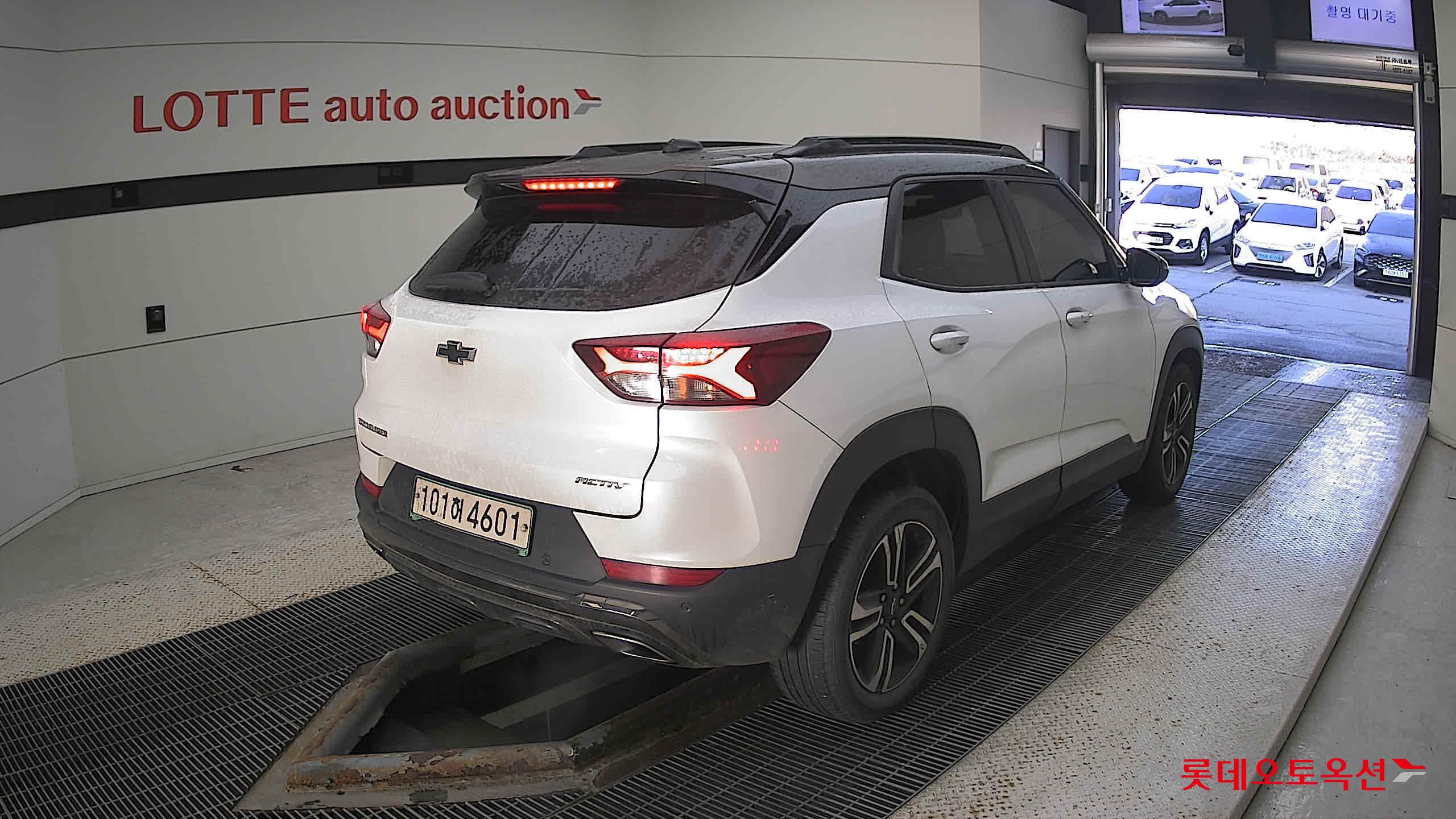 Korea G M TrailBlazer 1.35 Turbo FWD 2022 Белый из Кореи, фото 4