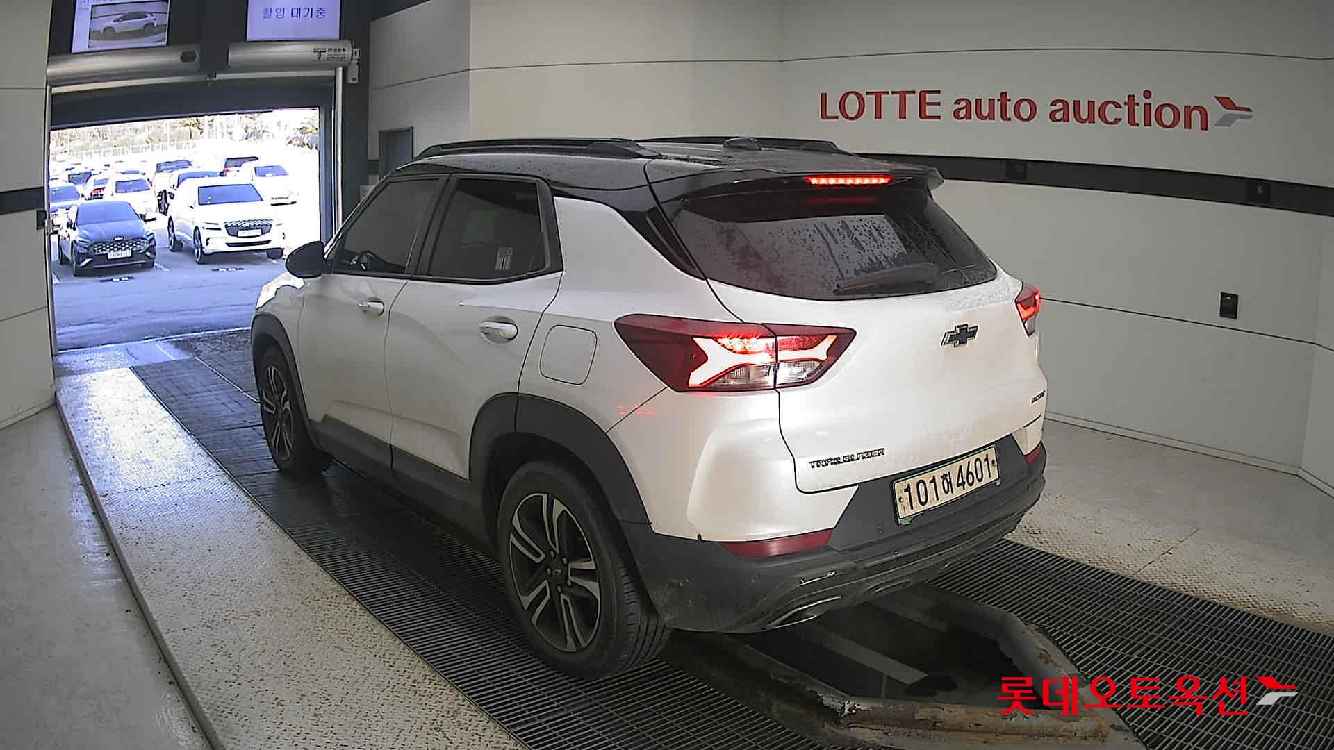 Korea G M TrailBlazer 1.35 Turbo FWD 2022 Белый из Кореи, фото 6