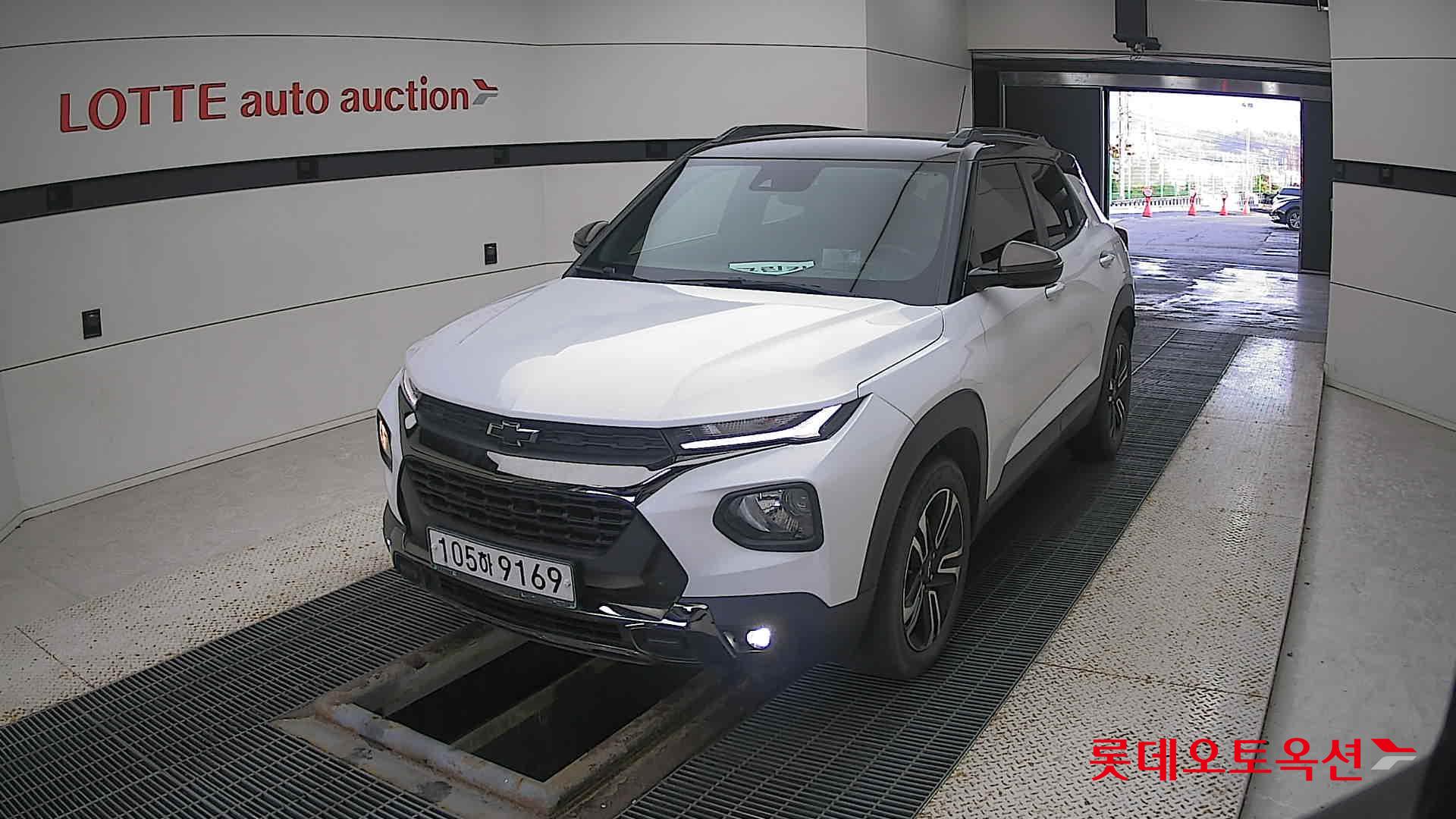 Korea G M TrailBlazer 1.35 Turbo FWD 2022 Белый из Кореи