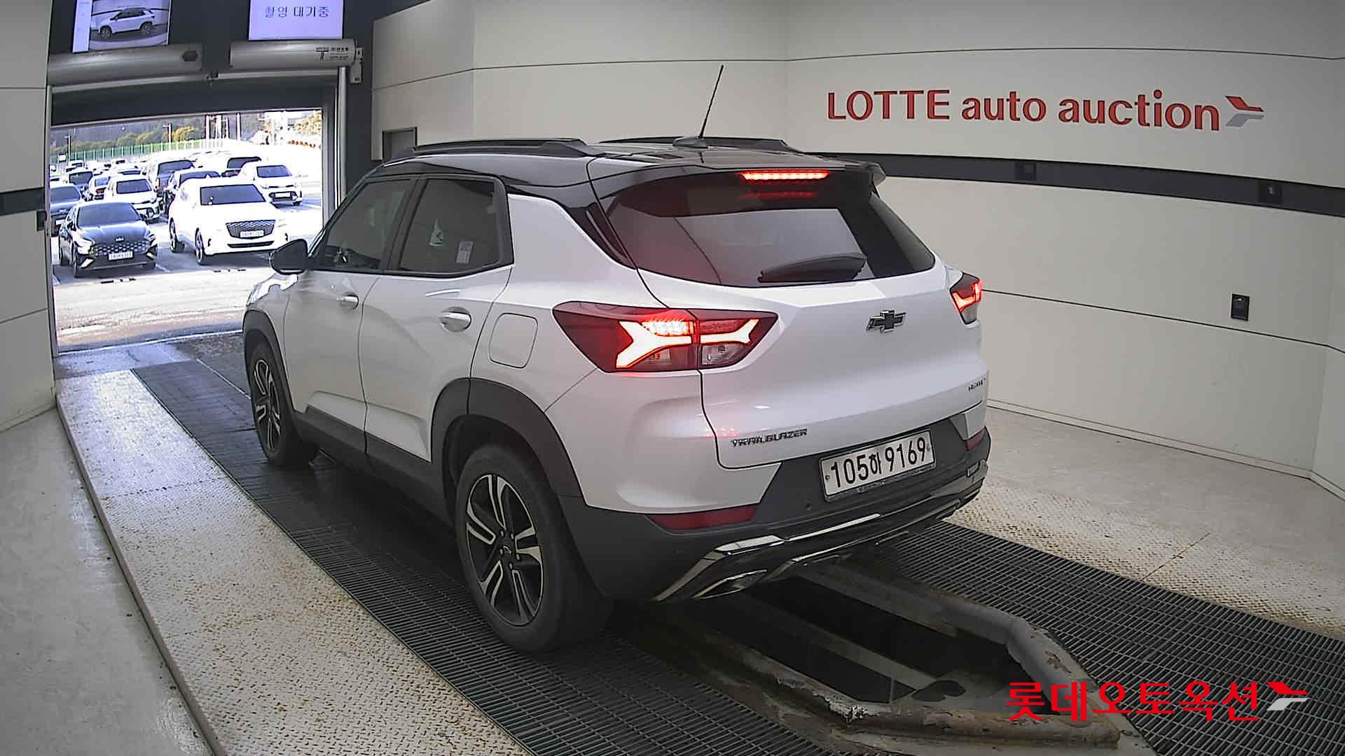 Korea G M TrailBlazer 1.35 Turbo FWD 2022 Белый из Кореи, фото 6