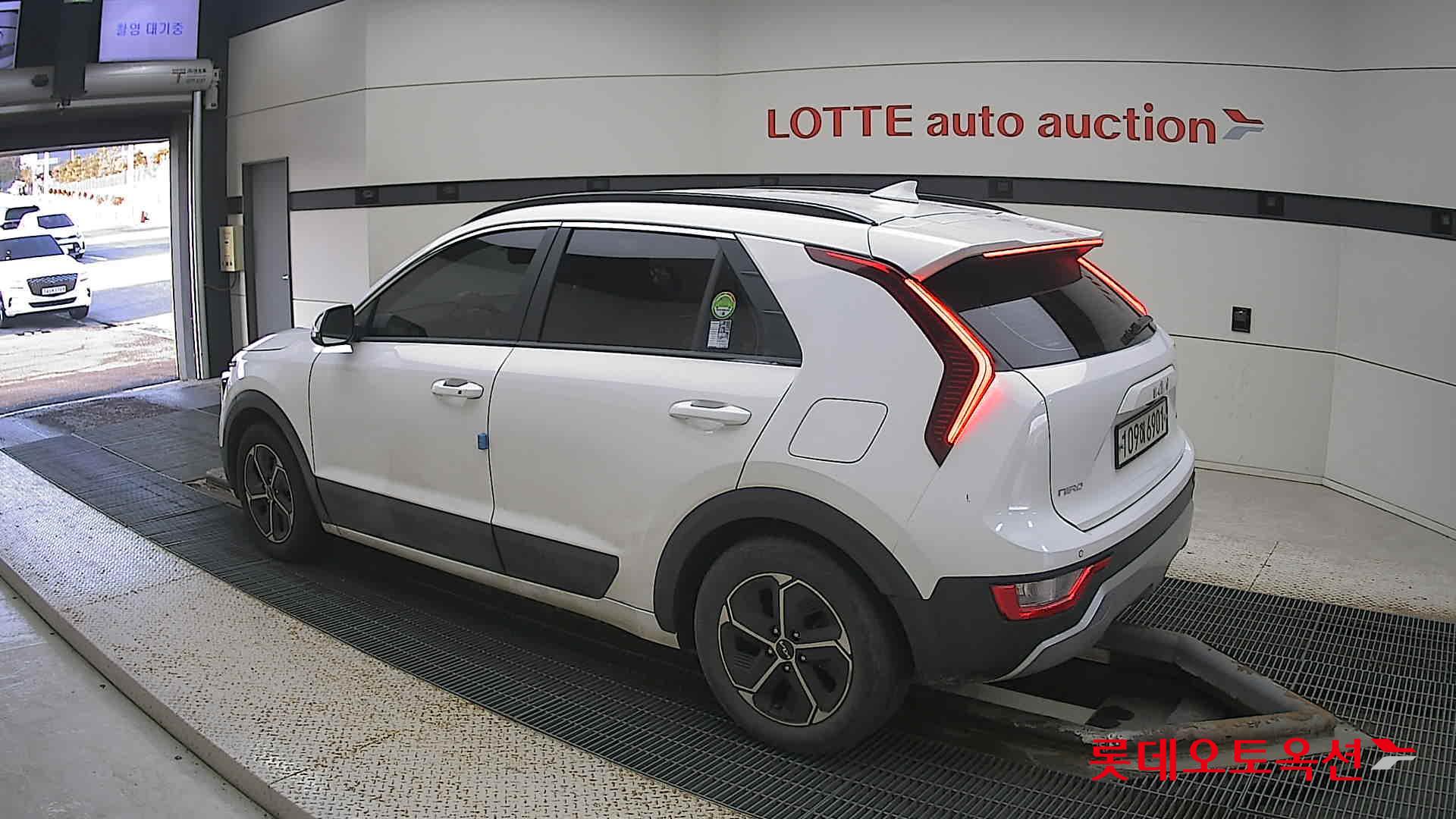 Kia Niro Hybrid id 3471536 из Кореи 10