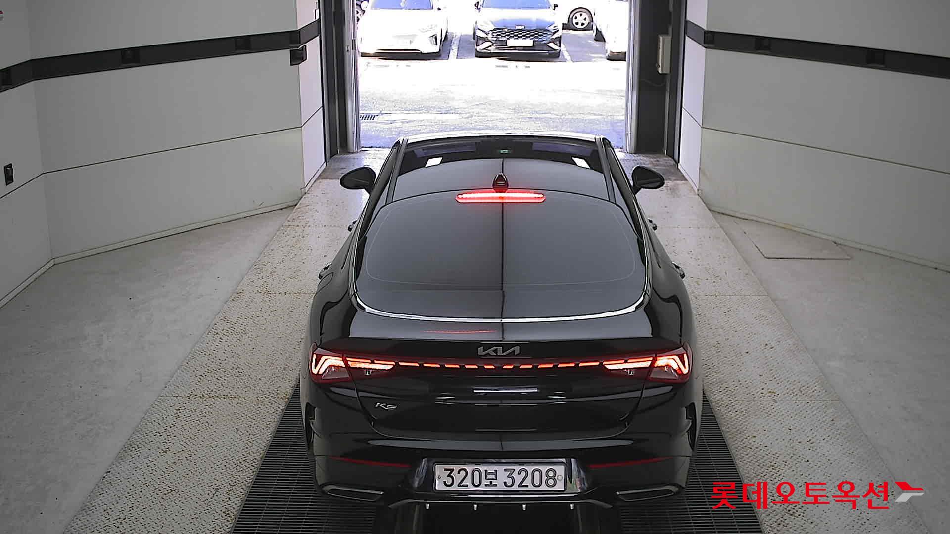 Kia K5 2022 Черный из Кореи, фото 5