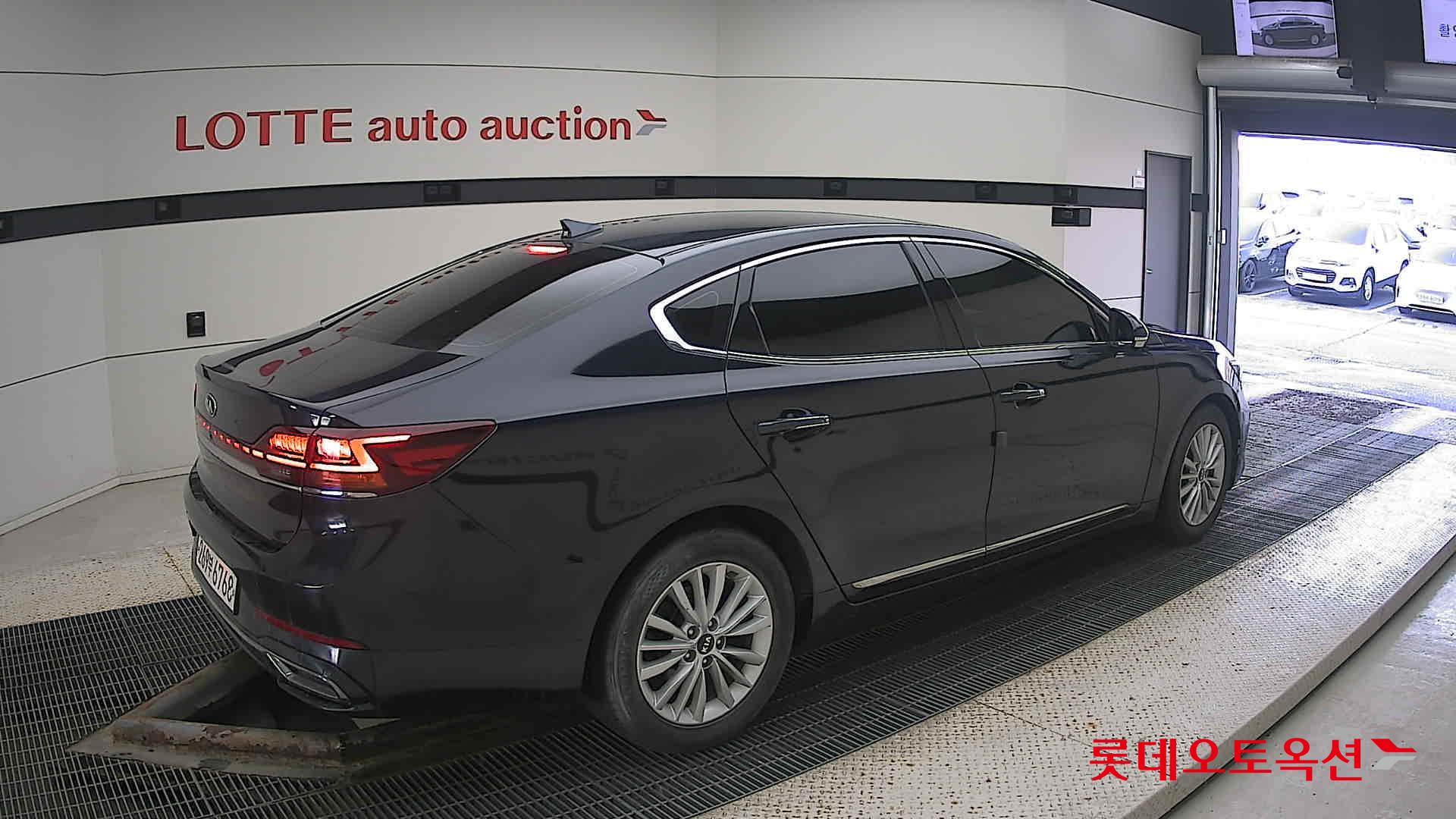 Kia K7 id 3471520 из Кореи 19