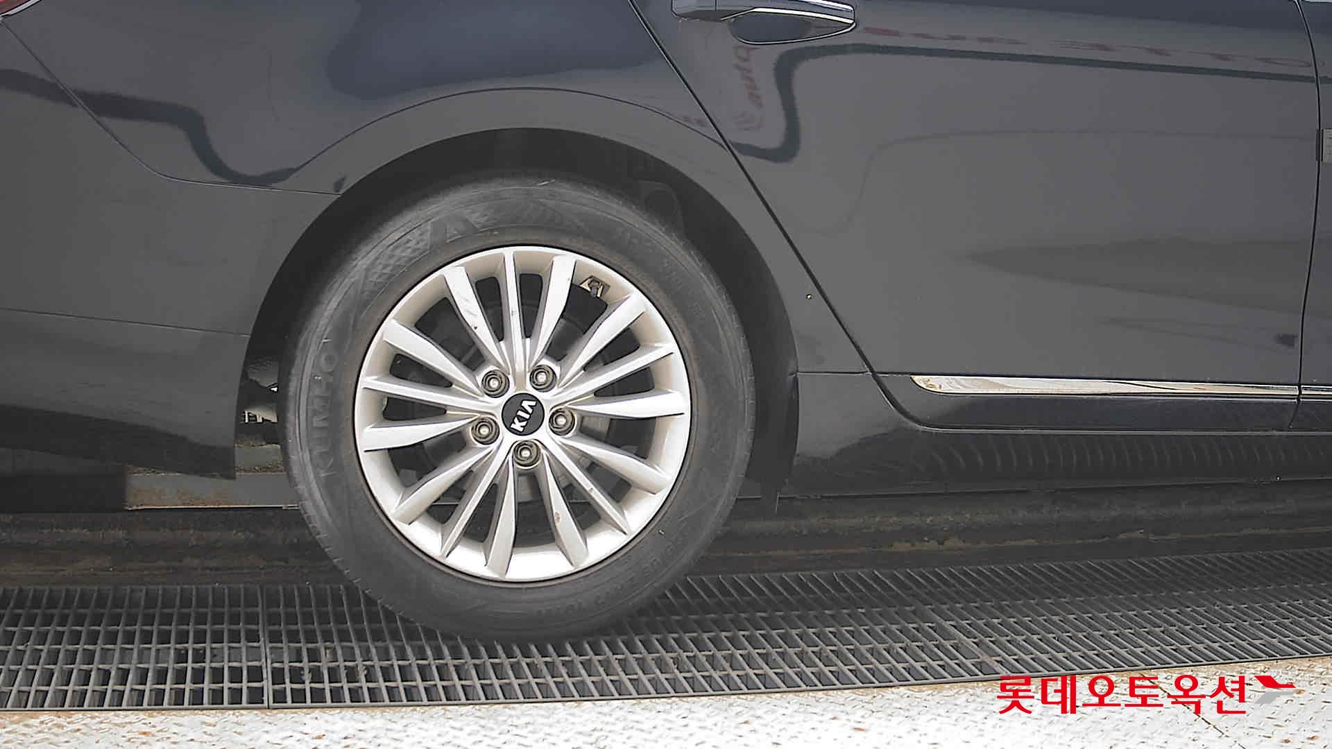 Kia K7 id 3471520 из Кореи 24