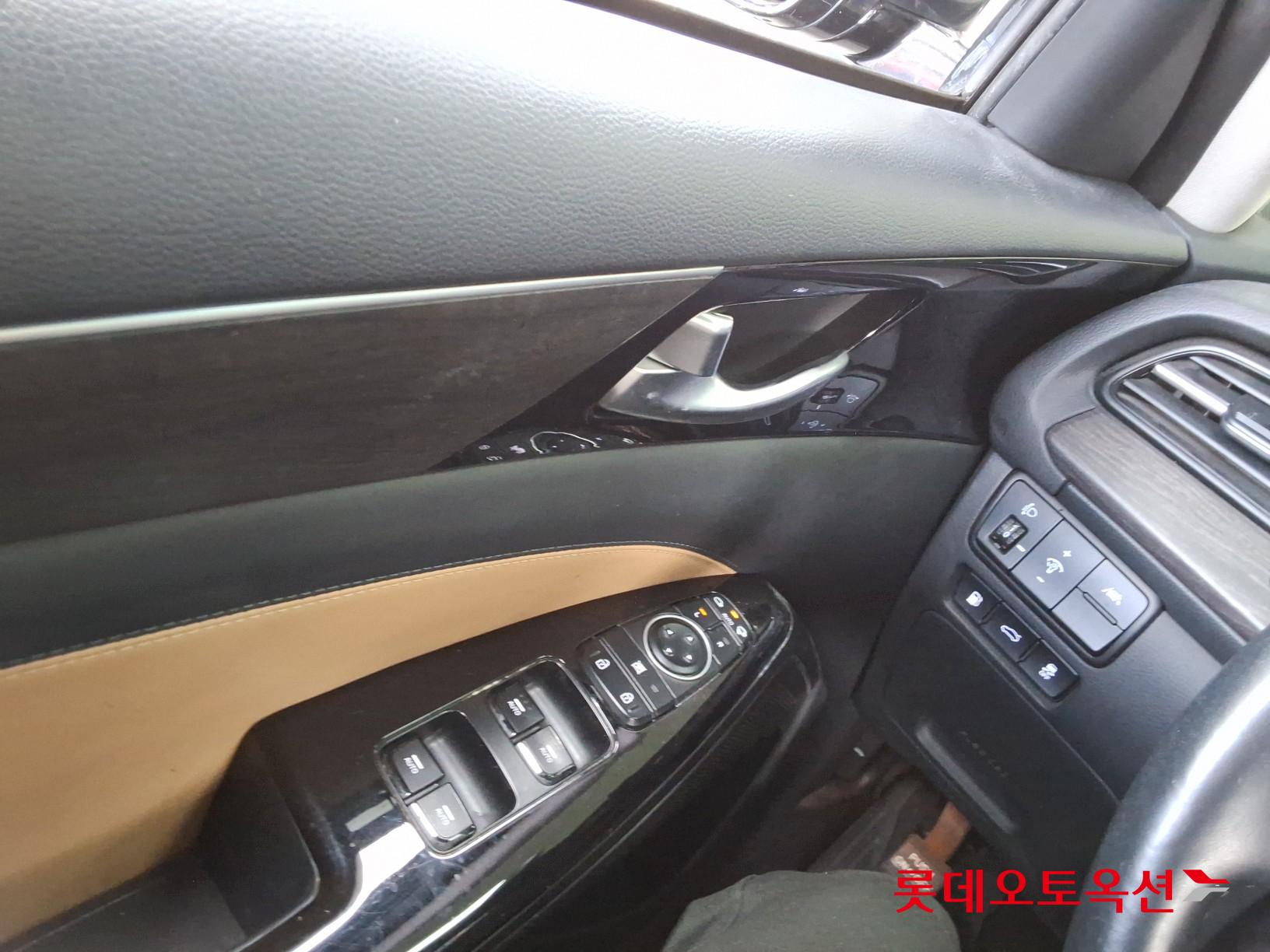 Kia K7 id 3471520 из Кореи 28