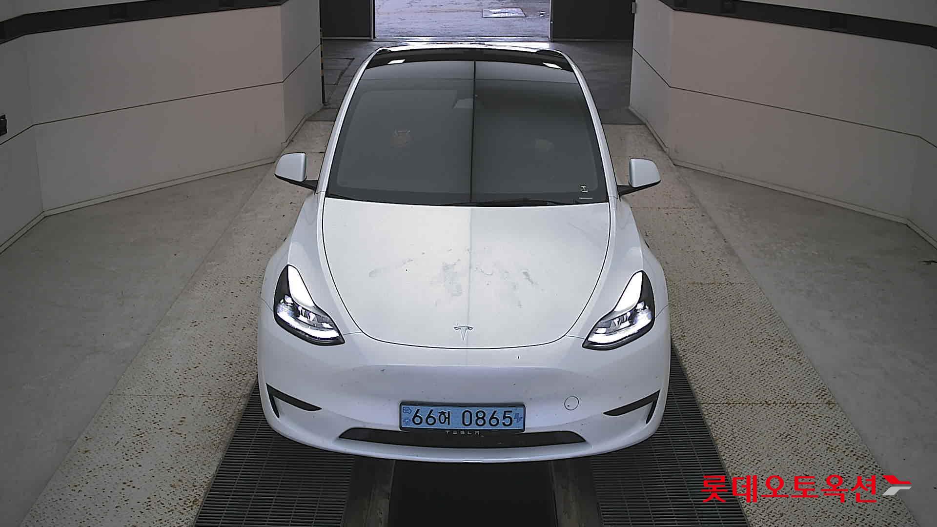 Tesla Model Y RWD id 3471598 из Кореи 8