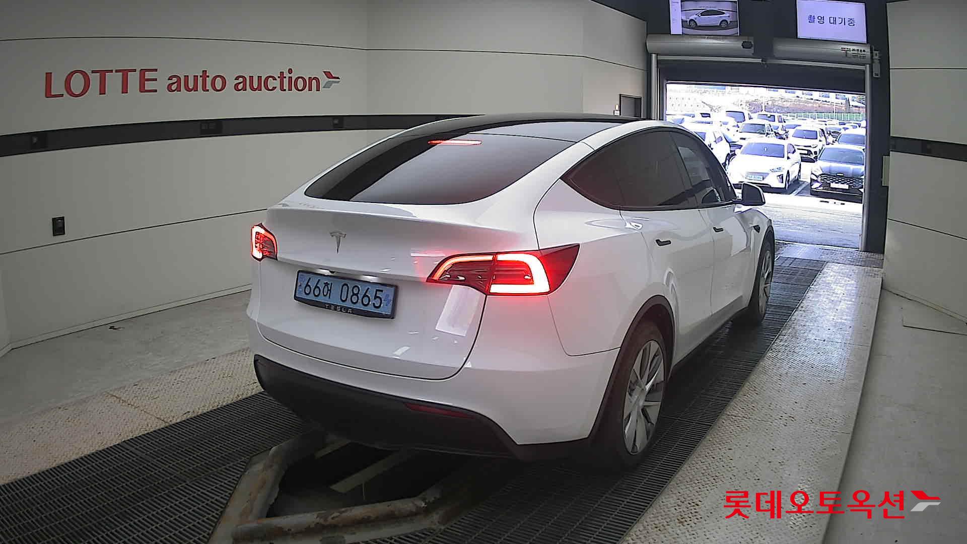 Tesla Model Y RWD id 3471598 из Кореи 20