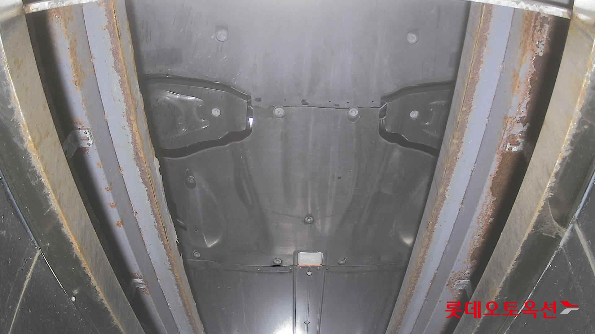 Tesla Model Y RWD id 3471598 из Кореи 27