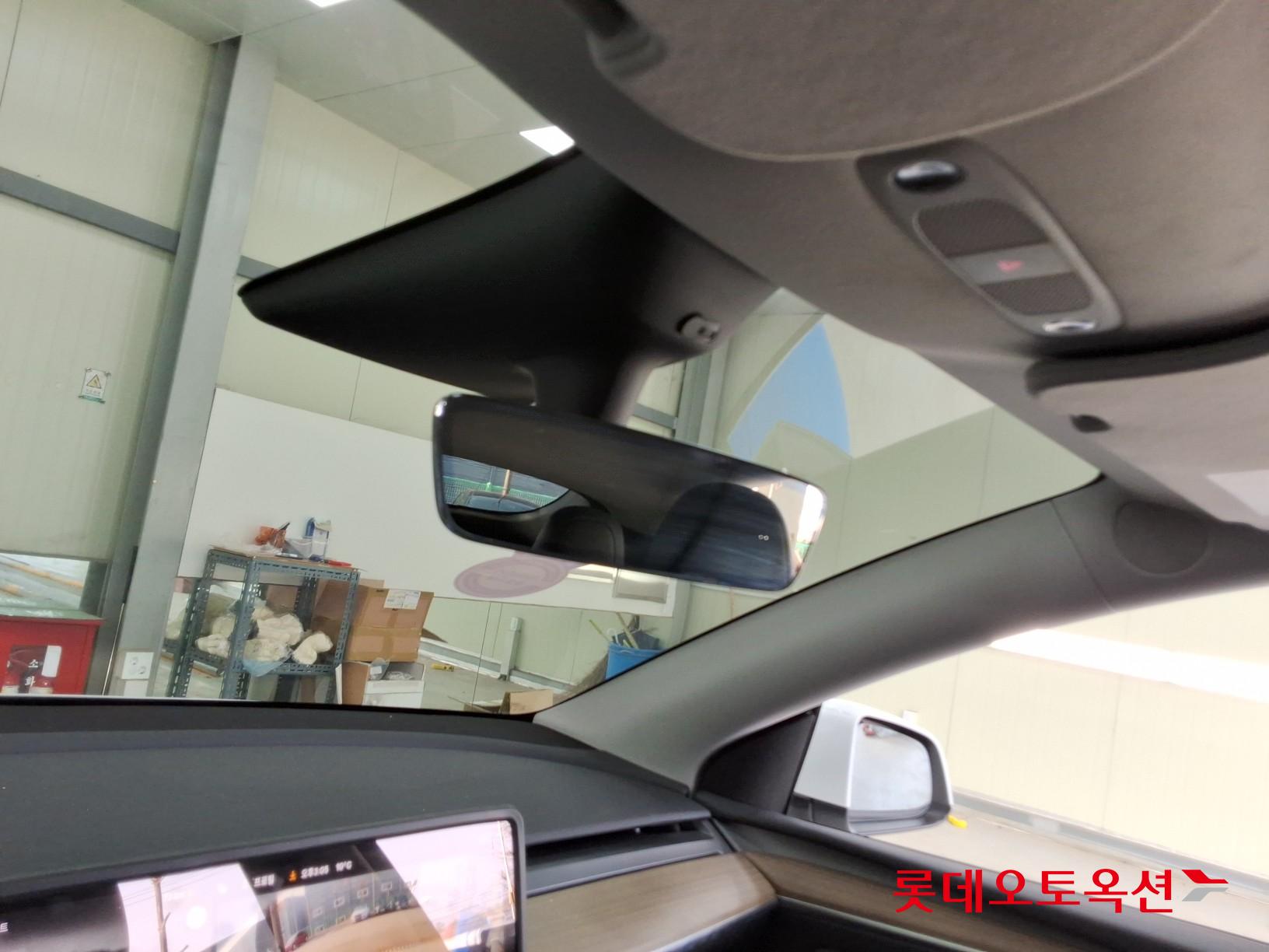 Tesla Model Y RWD id 3471598 из Кореи 32