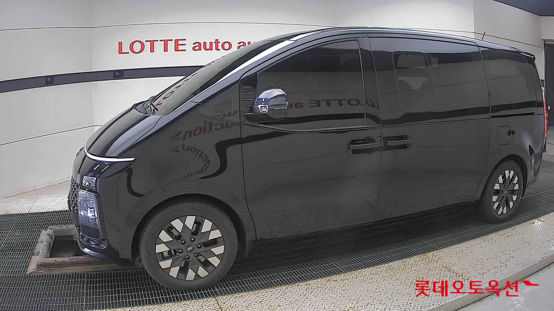 Hyundai Staria Lounge id 3471608 из Кореи 12