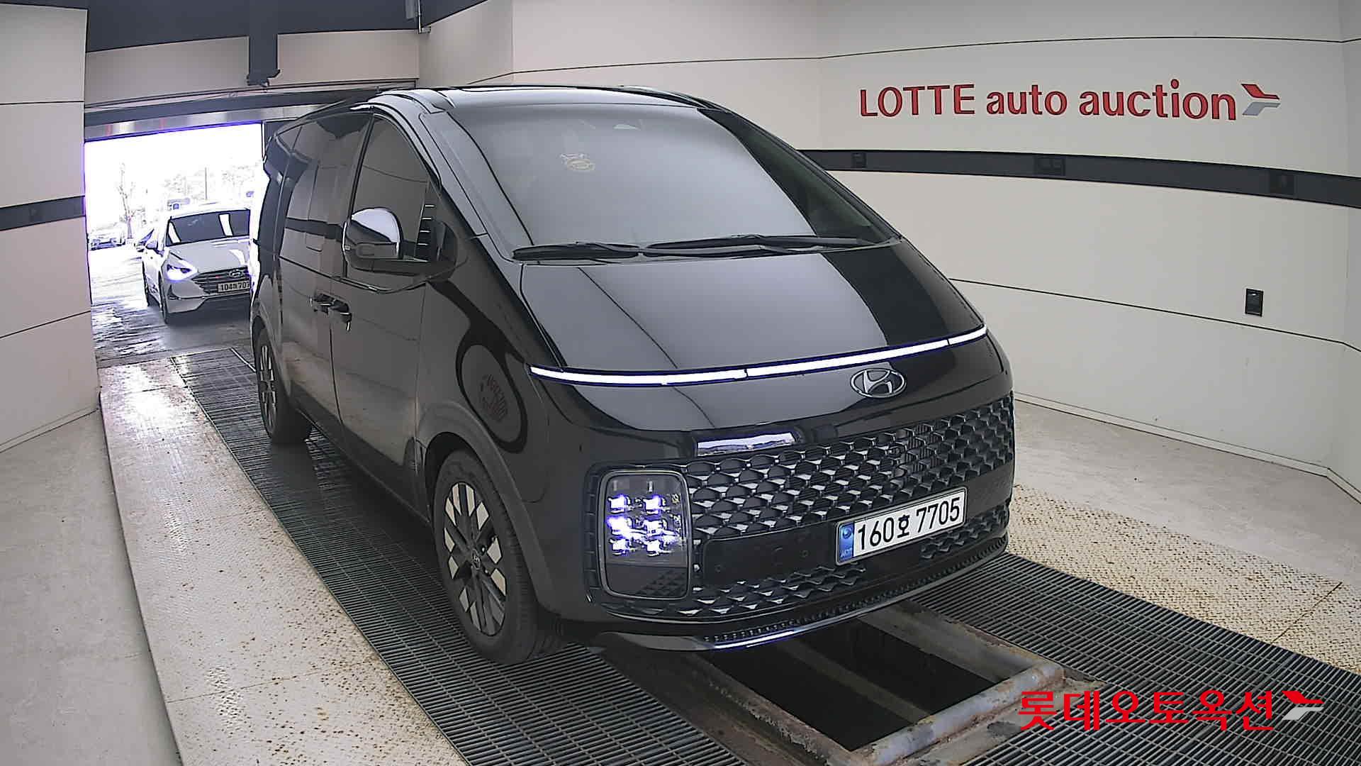 Hyundai Staria Lounge id 3471608 из Кореи 15