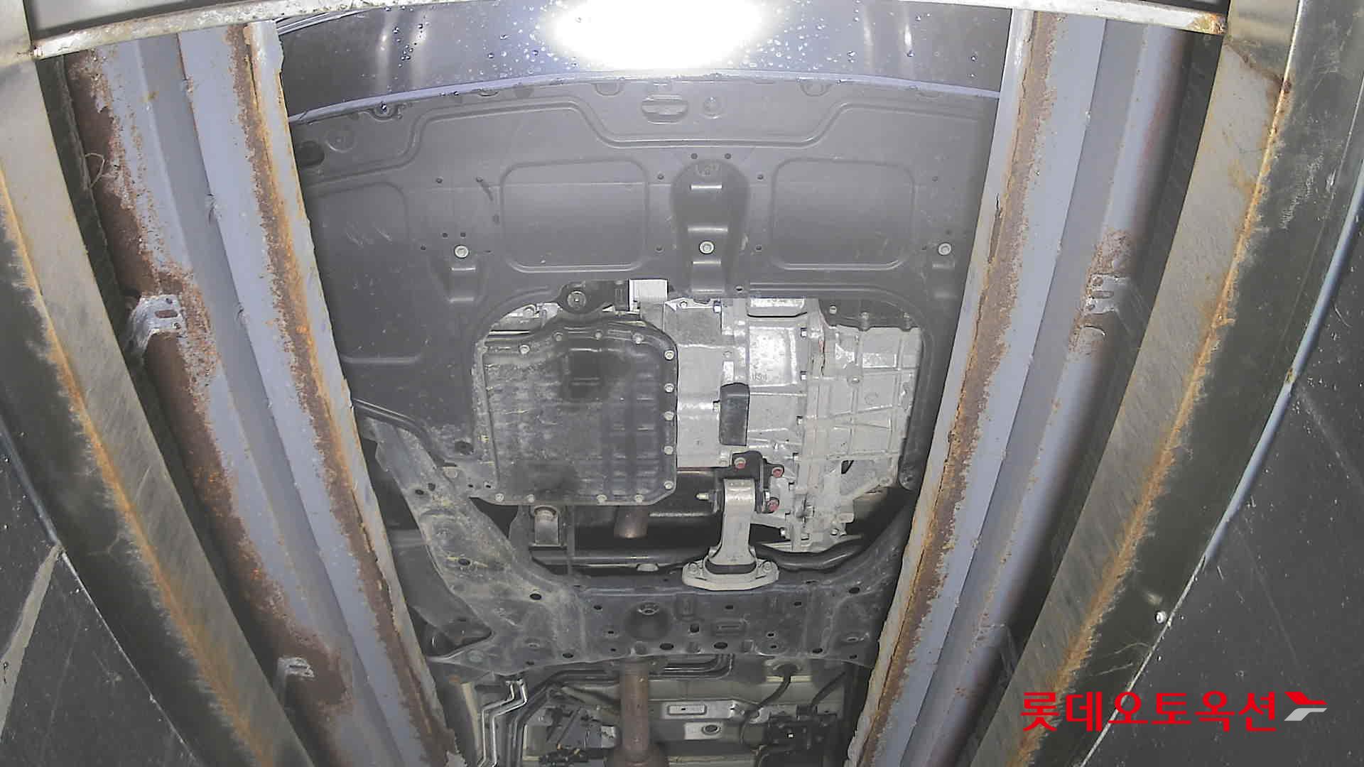 Hyundai Staria Lounge id 3471608 из Кореи 26