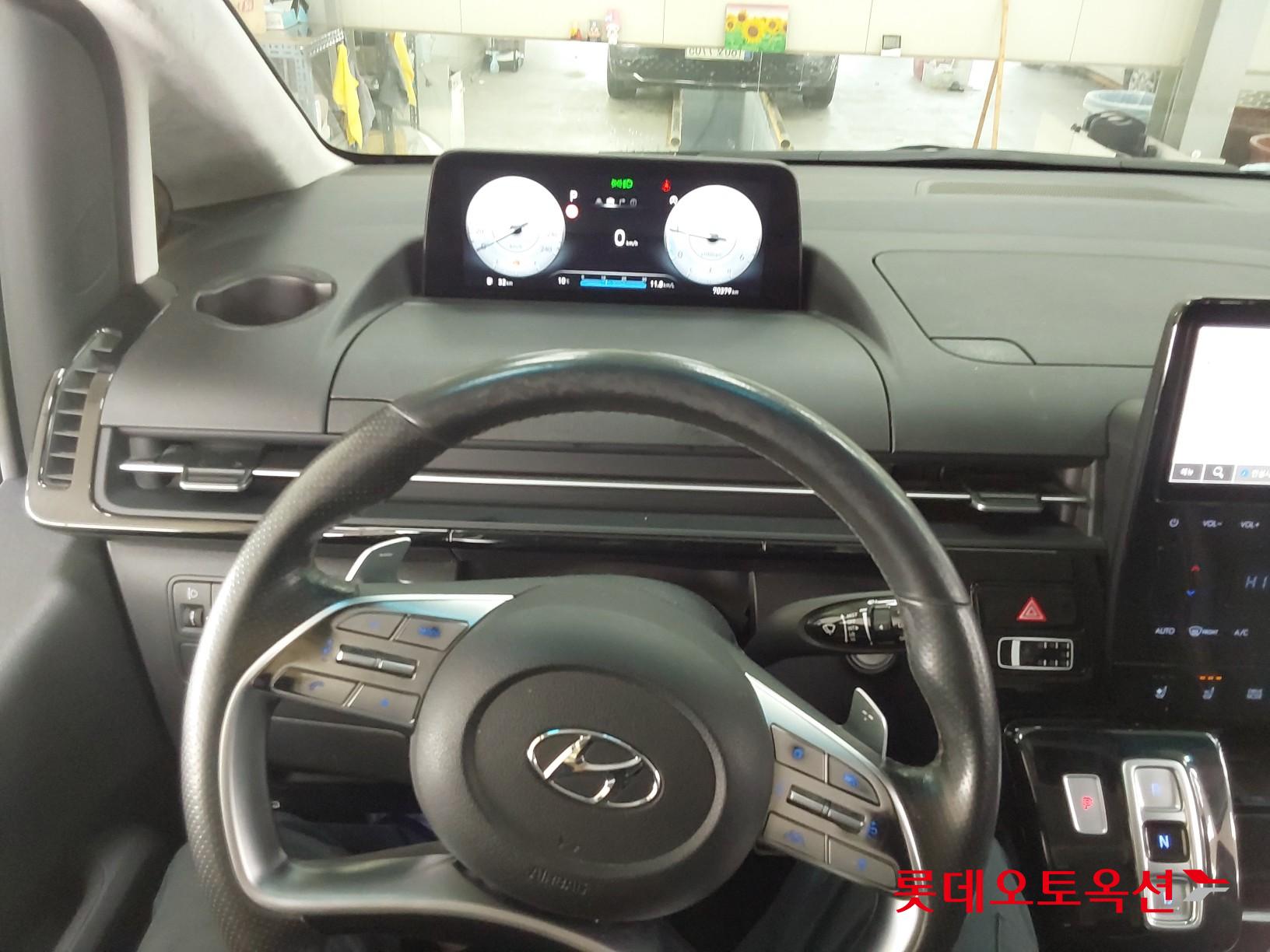 Hyundai Staria Lounge id 3471608 из Кореи 29