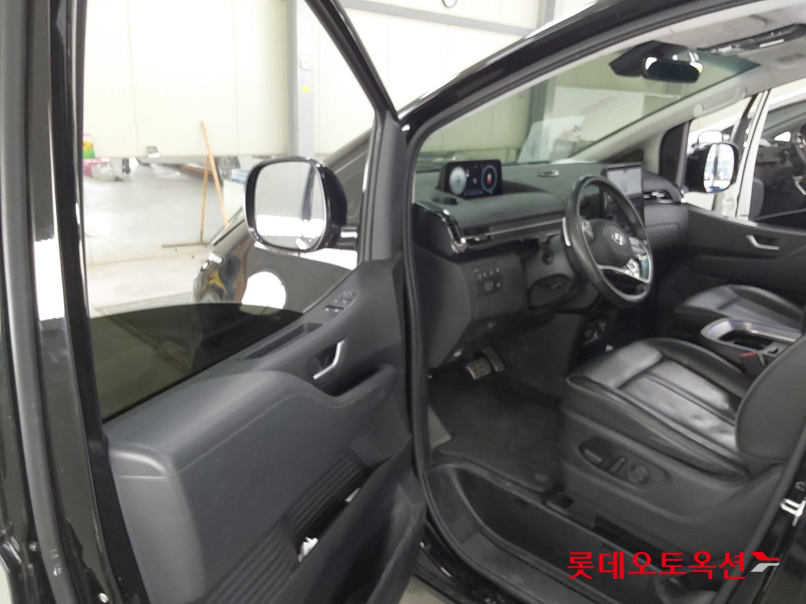 Hyundai Staria Lounge id 3471608 из Кореи 35